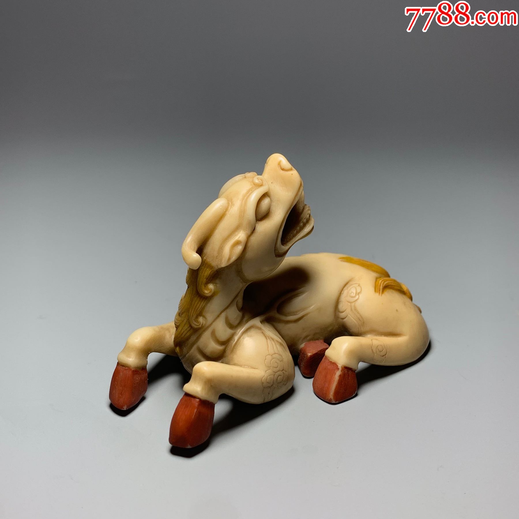 寿山石芙蓉石彩绘雕刻龙九子嘲风摆件文房赏玩
