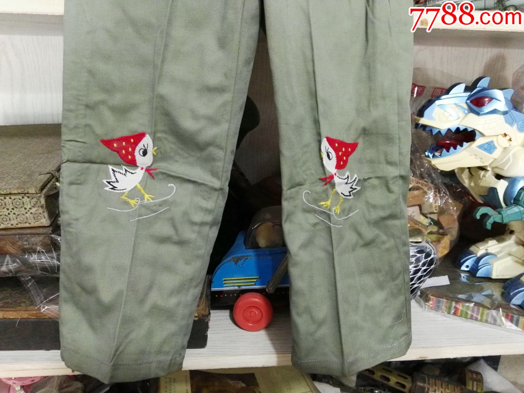 90年代铁道部第十九局一处服装厂制新式童装10套,10元1套,售100元