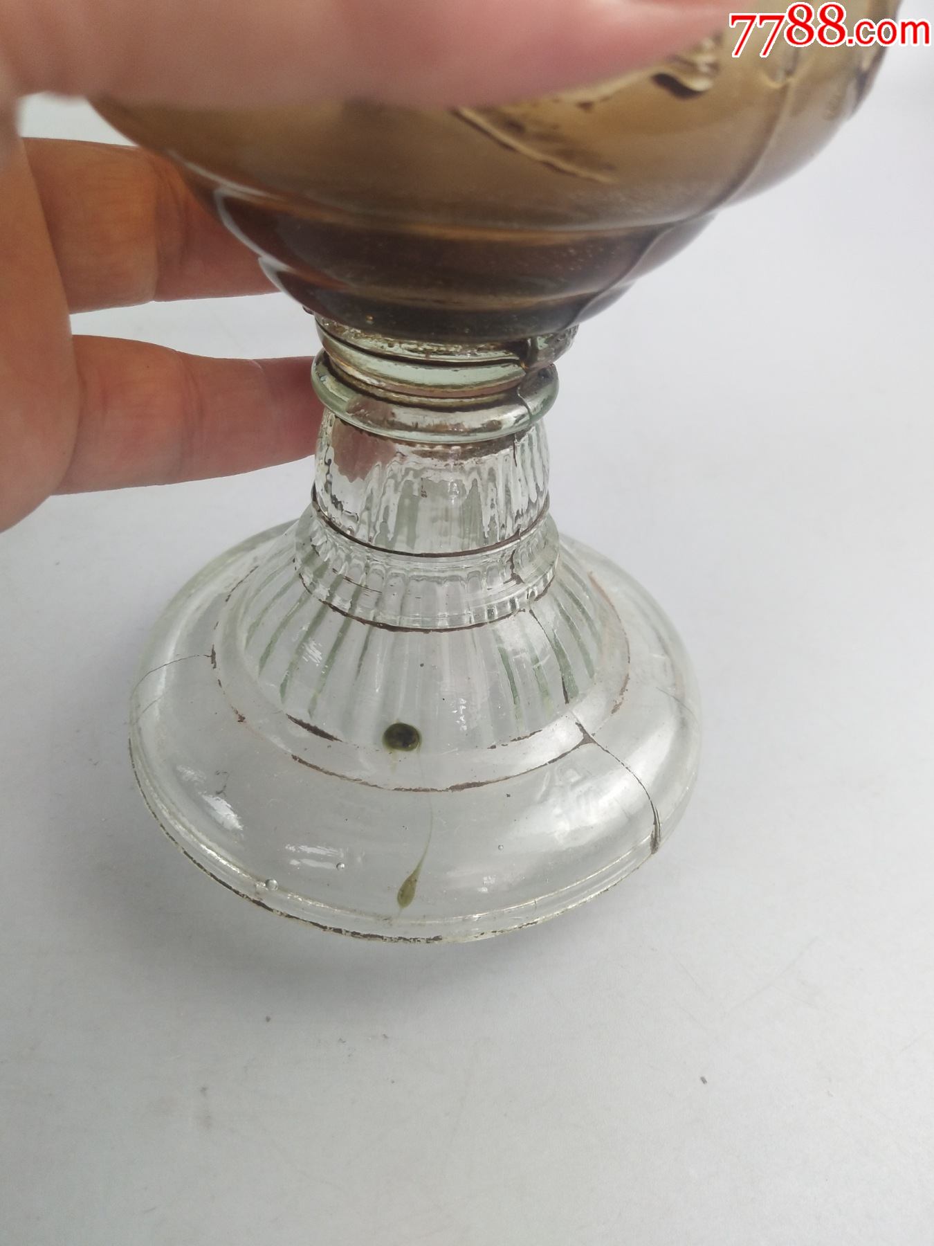 和平鸽图案高脚罩子灯