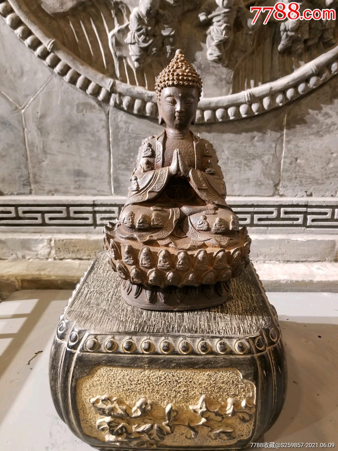 铸铁佛像高25公分