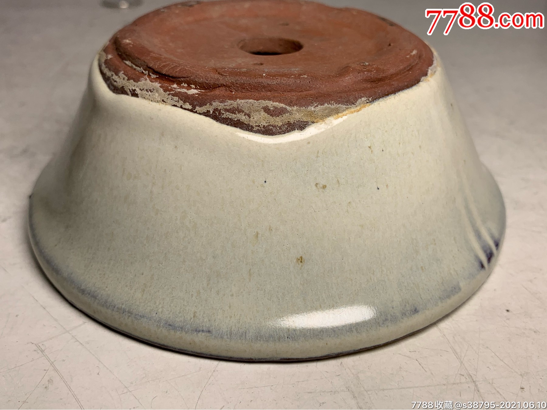 两个八十年代紫砂釉盆