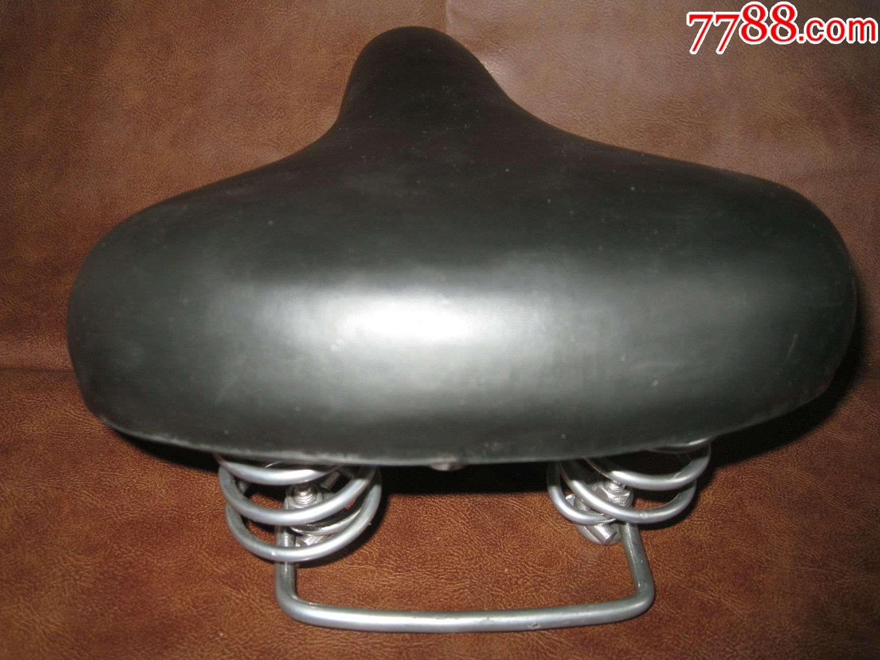 捷安特牌厚皮面锰钢减震自行车座