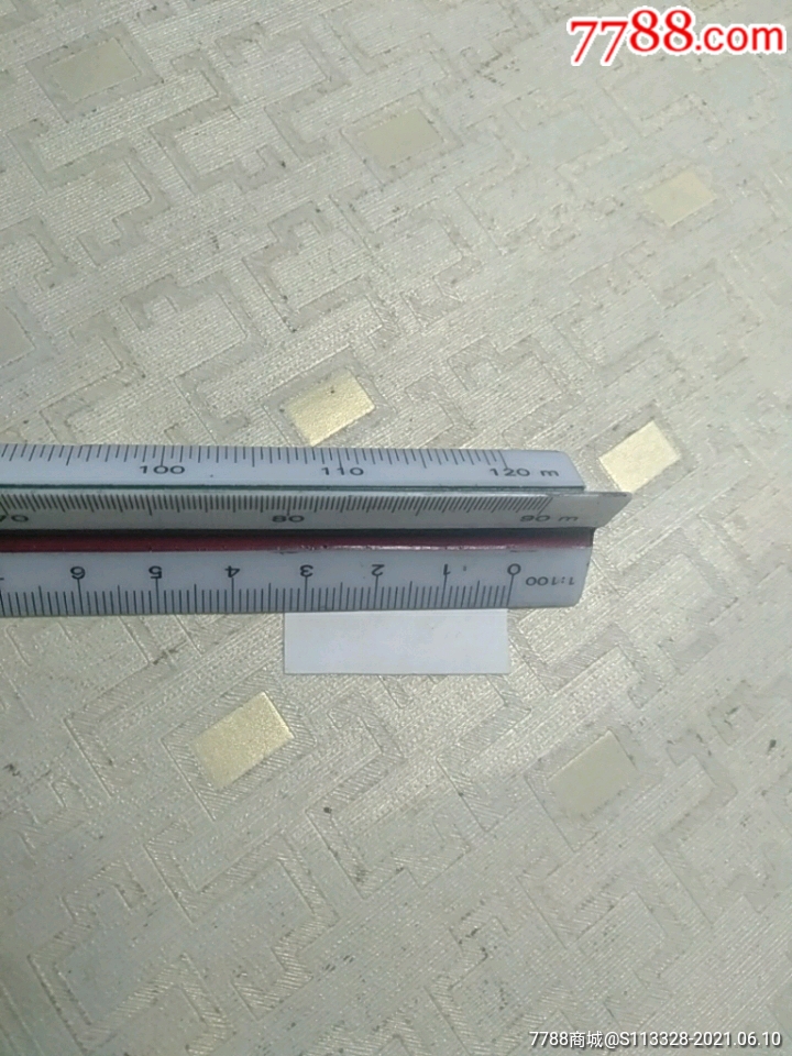 3厘米,宽1.9厘米