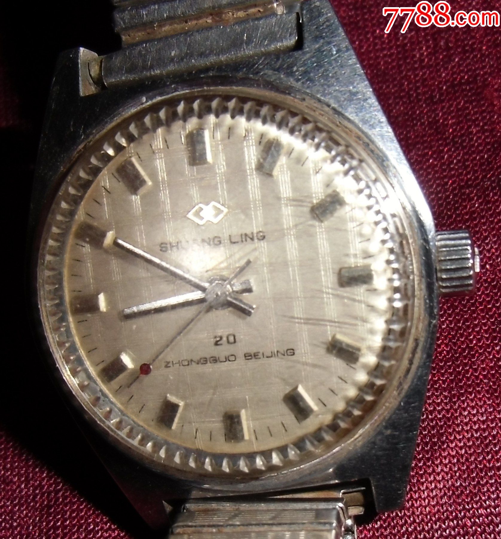 北京手表厂早期产【双菱牌女式手表】稀少