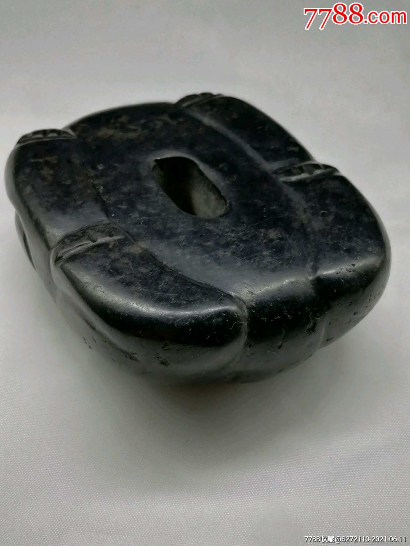 老和田墨玉瑞兽