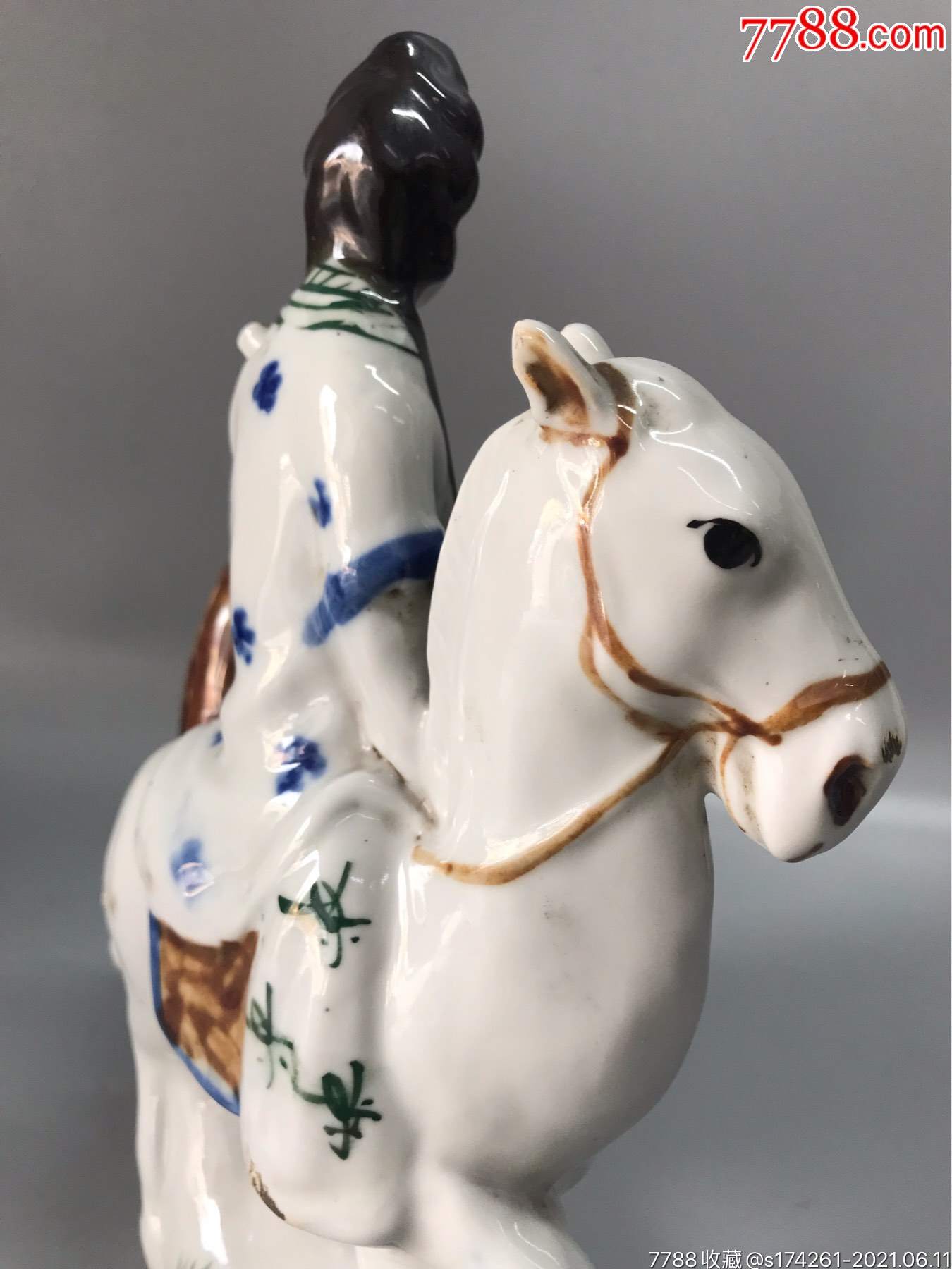 首页 零售 雕塑瓷/瓷雕 >> 民国湖南醴陵釉下彩瓷塑名家理记出品.