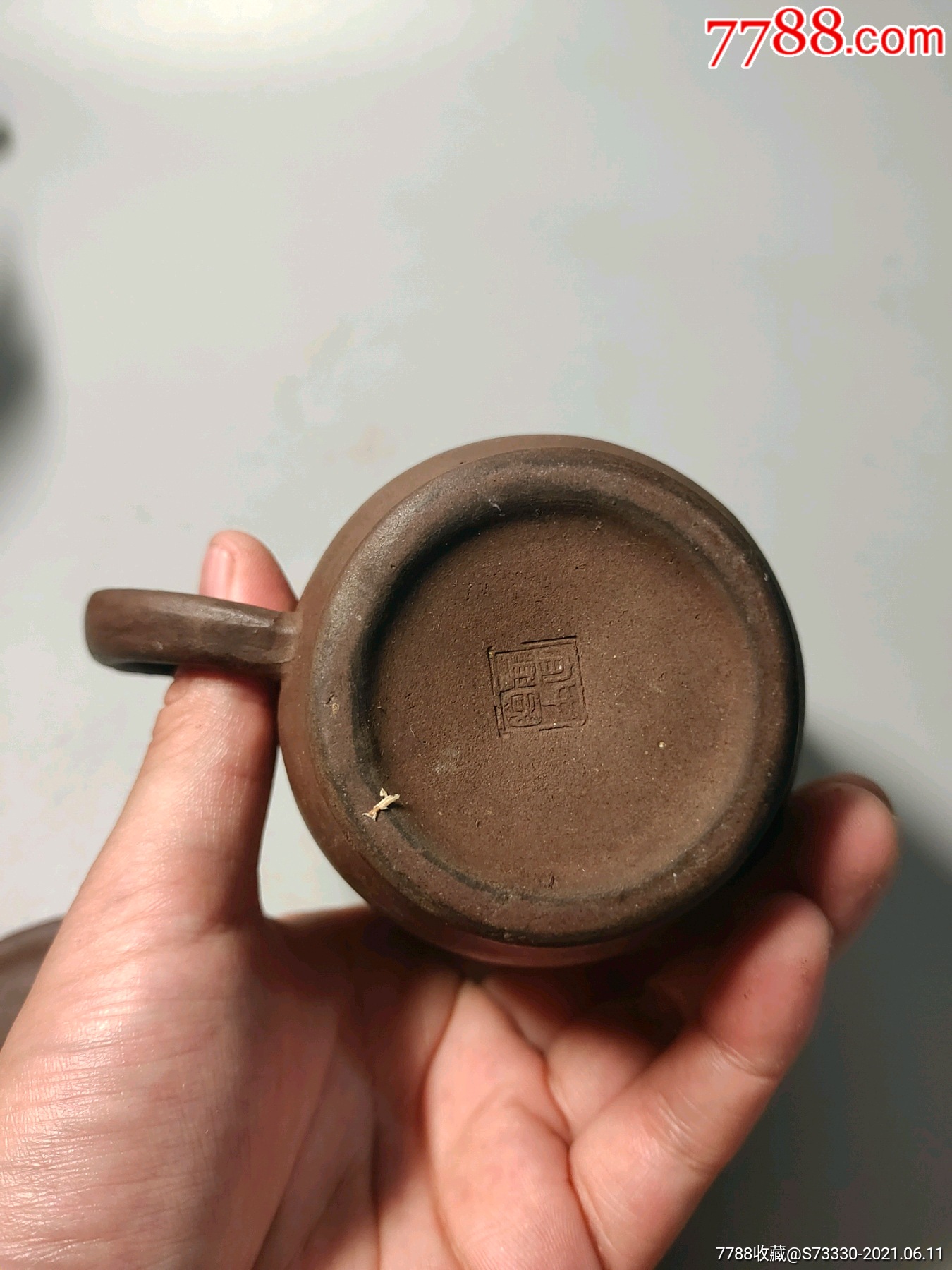 80年代,宜兴一厂,紫砂杯一只开线