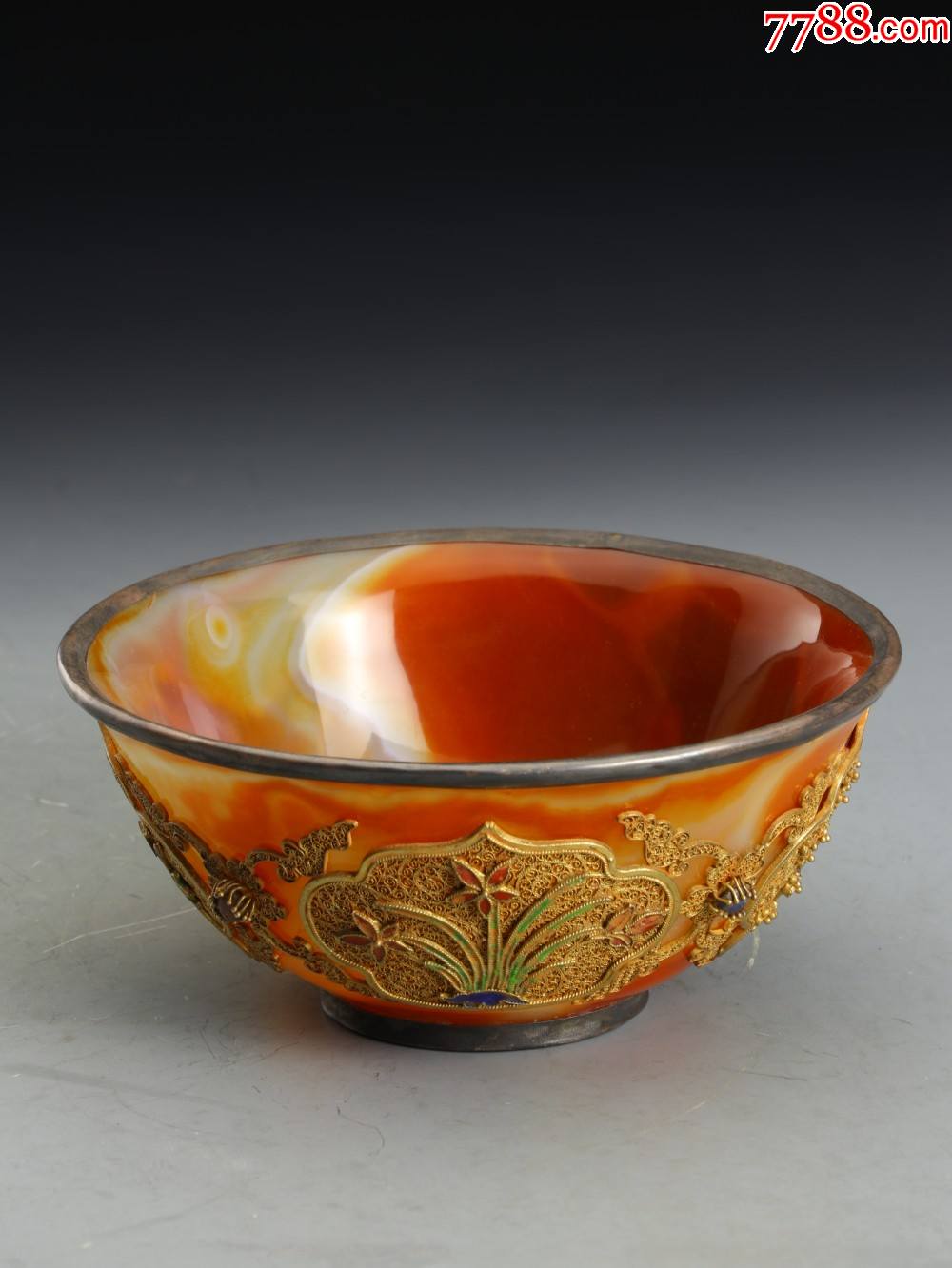 玛瑙包鎏金银丝四君子纹碗