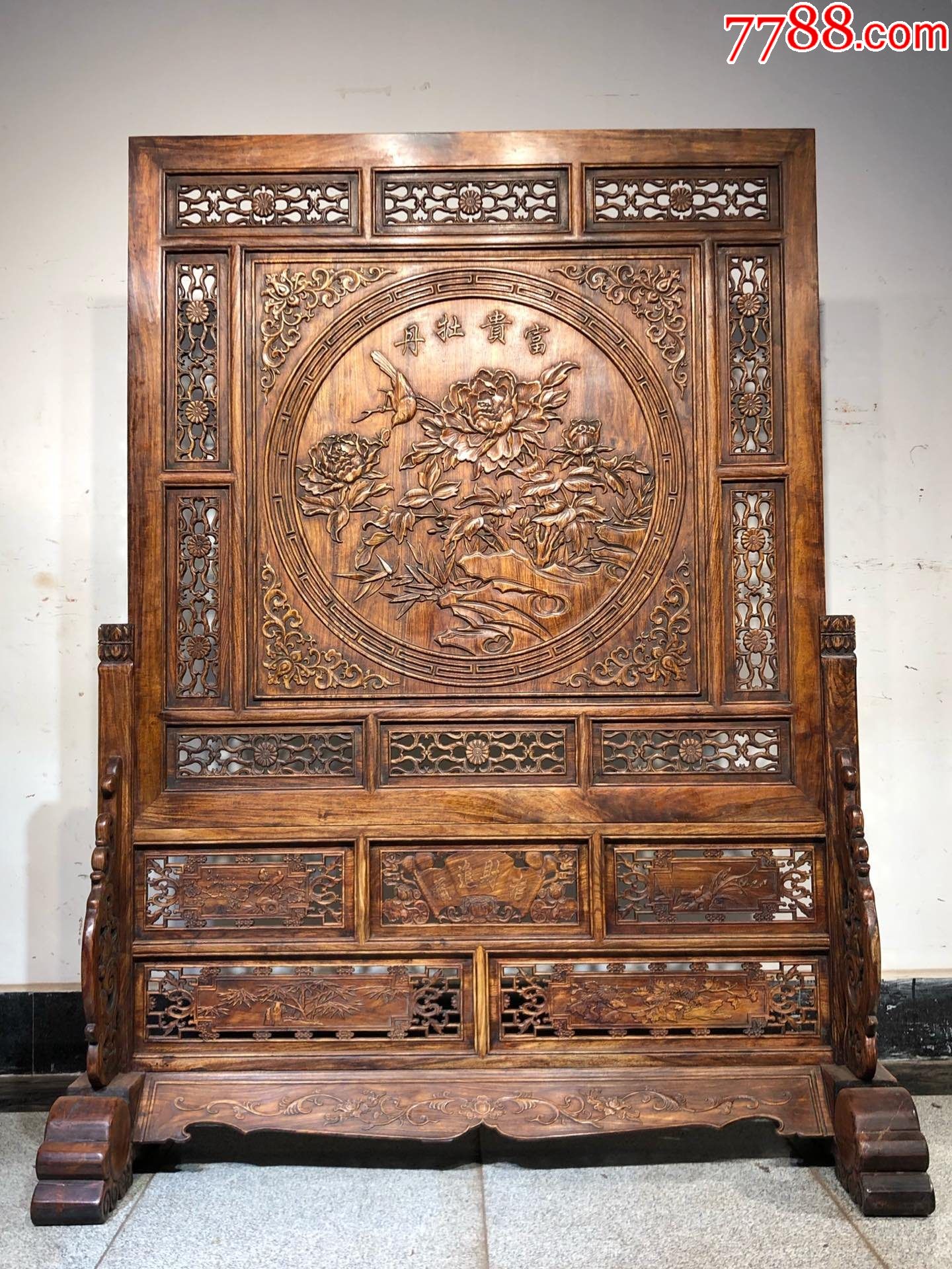 精品旧藏黄花梨富贵牡丹双面屏风