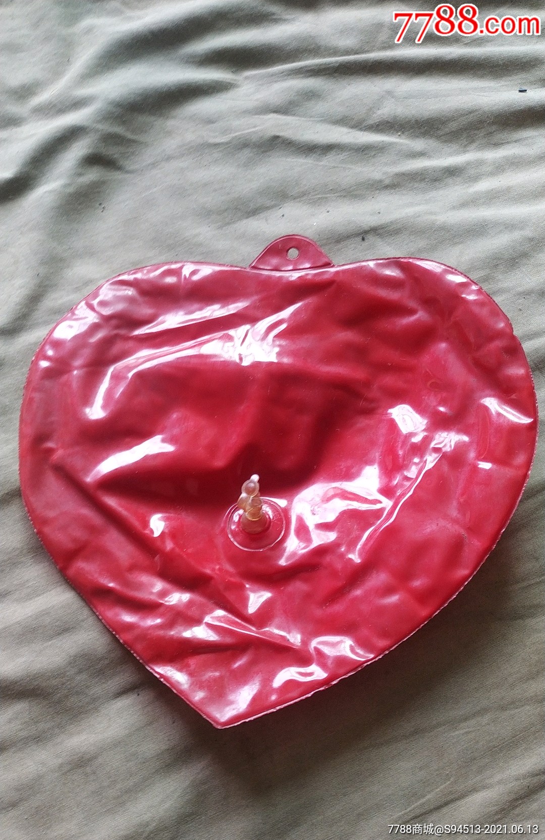 老式心形塑料气球