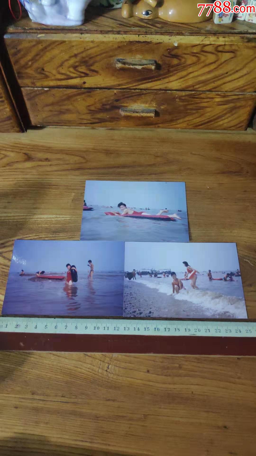 80年代全部泳装挂历图片