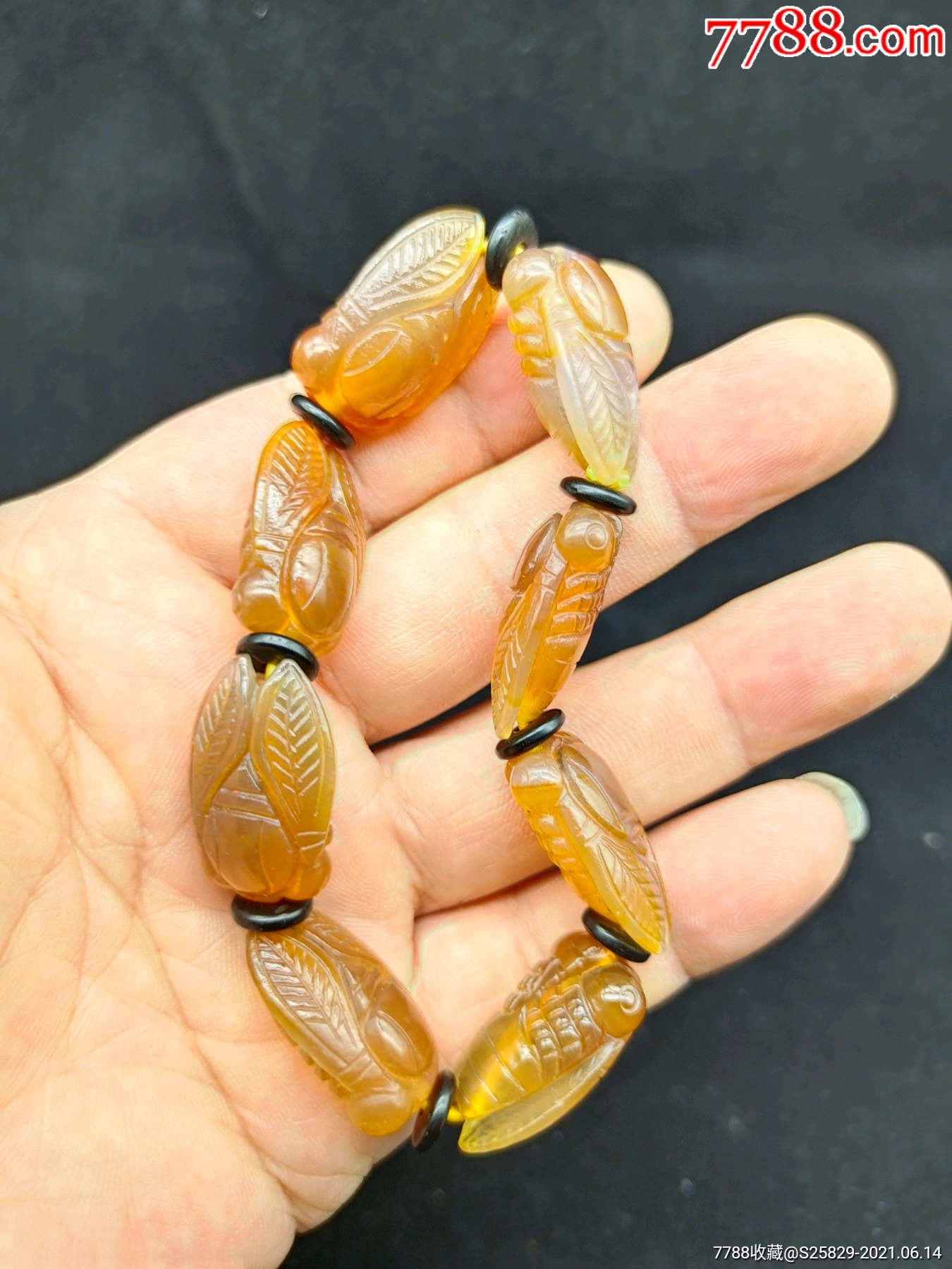 旧藏老玛瑙蝉手链