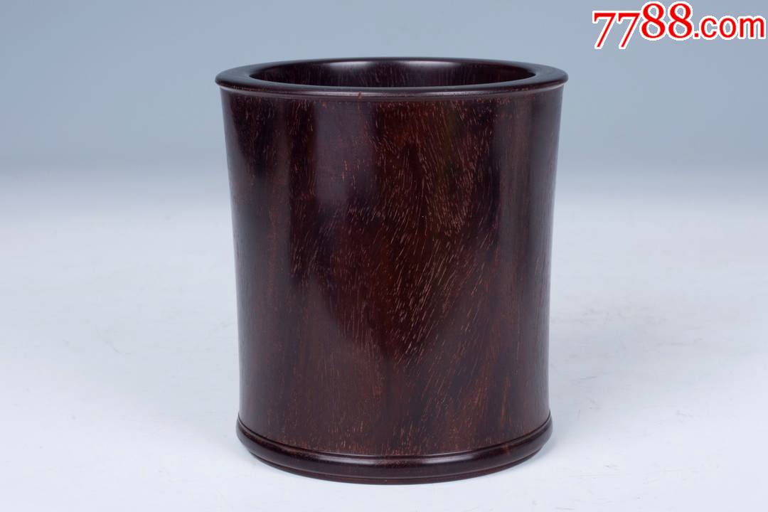 小叶紫檀笔筒清