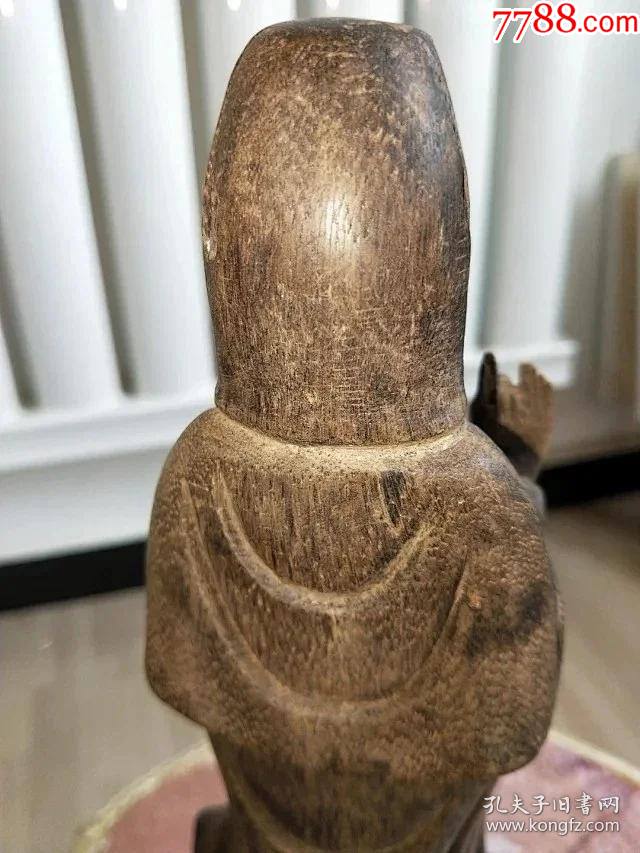大珍品,清代老奇楠老沉香(观音菩萨)立像,雕工精湛,悠悠香气清心,尺寸