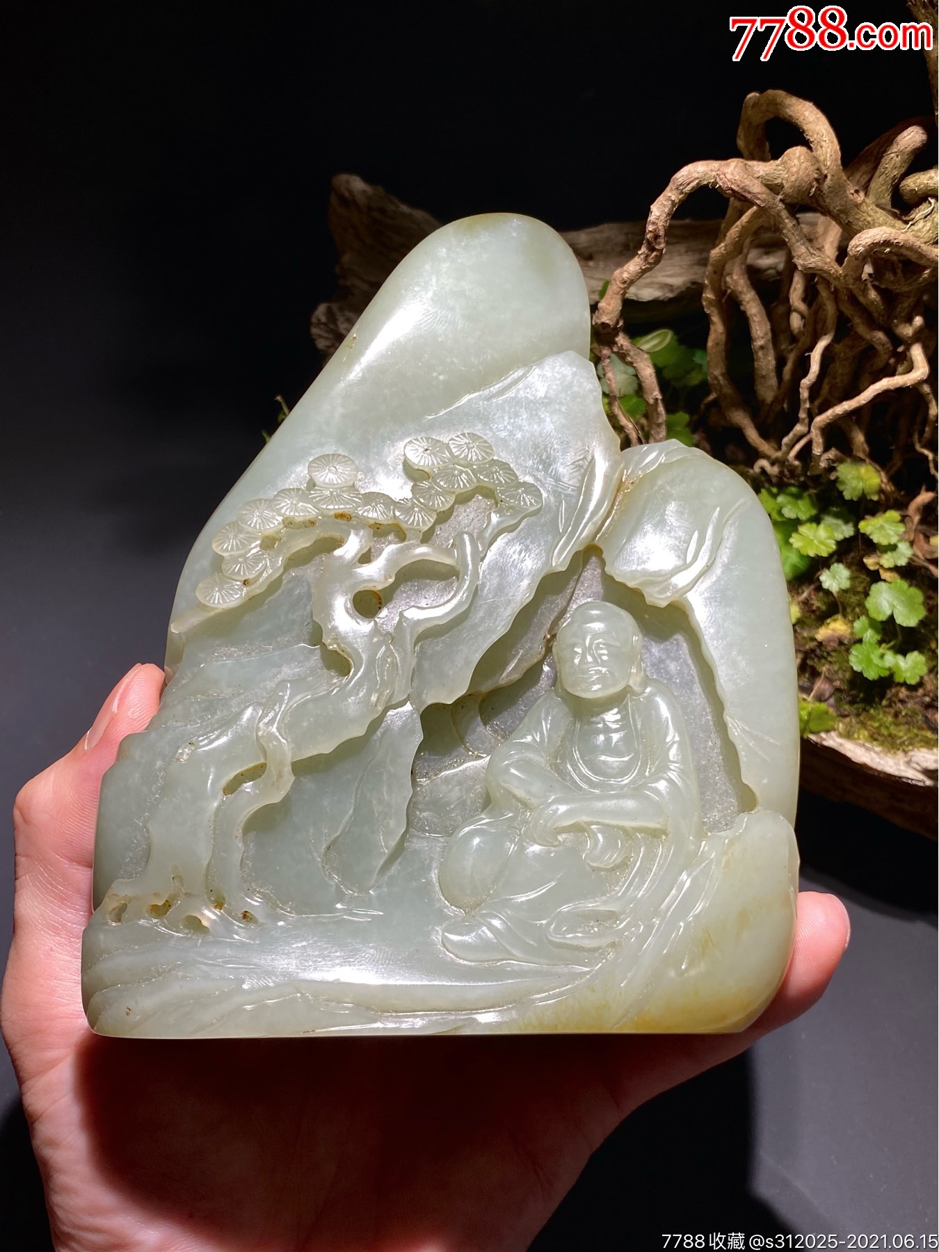 清和田玉青白玉籽料罗汉山子摆件