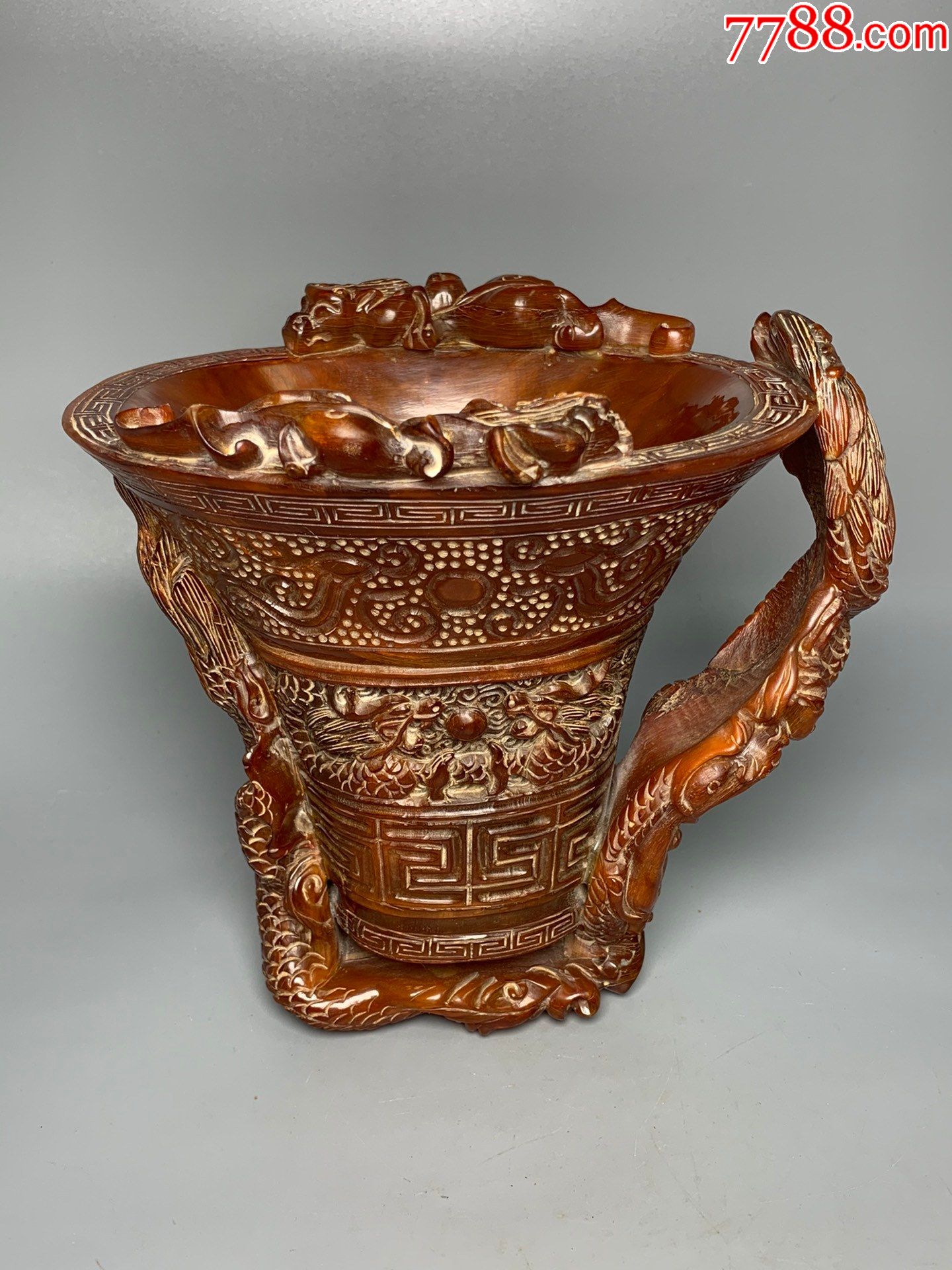 纯手工雕刻牛角酒杯