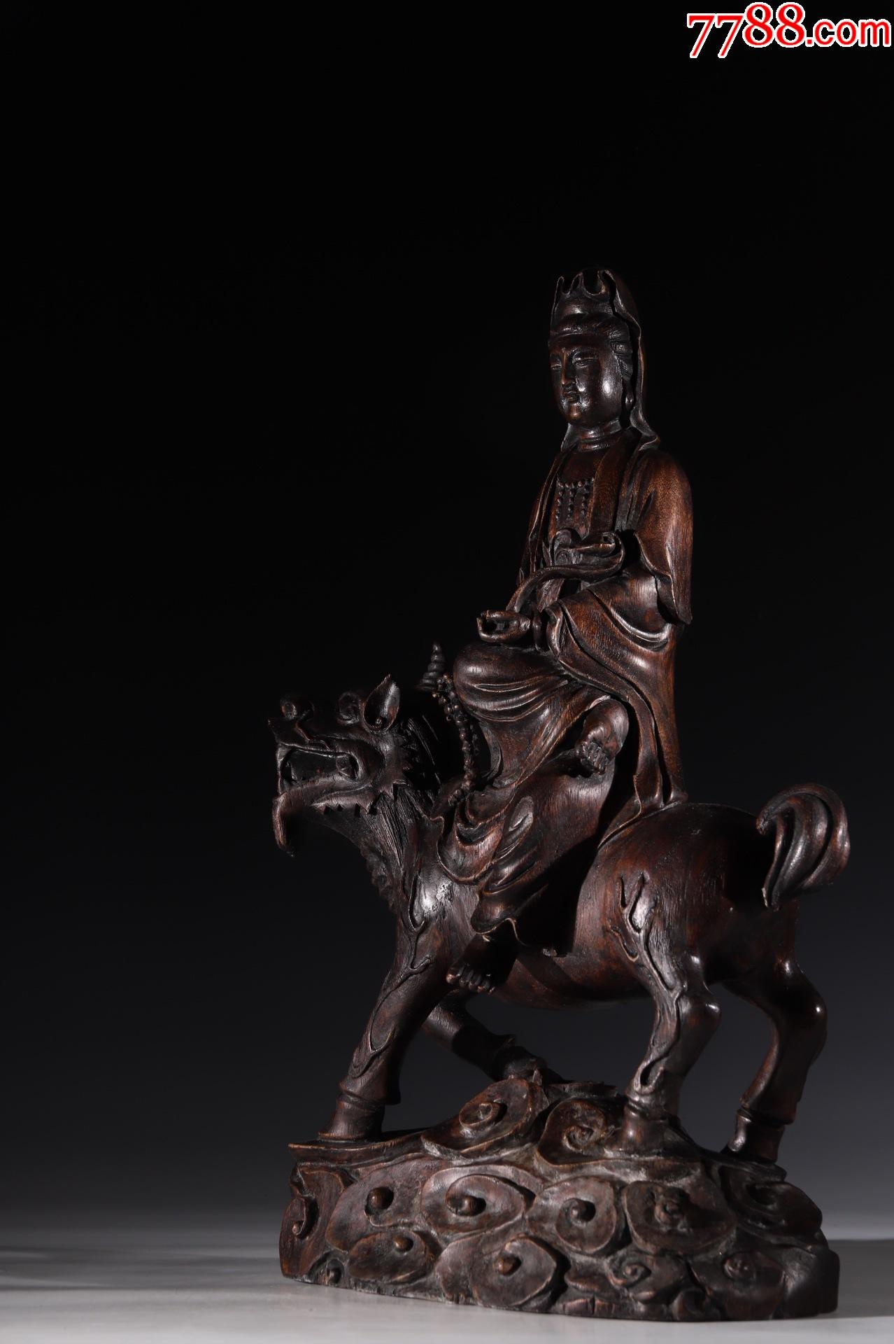 老沉香骑狮观音坐像