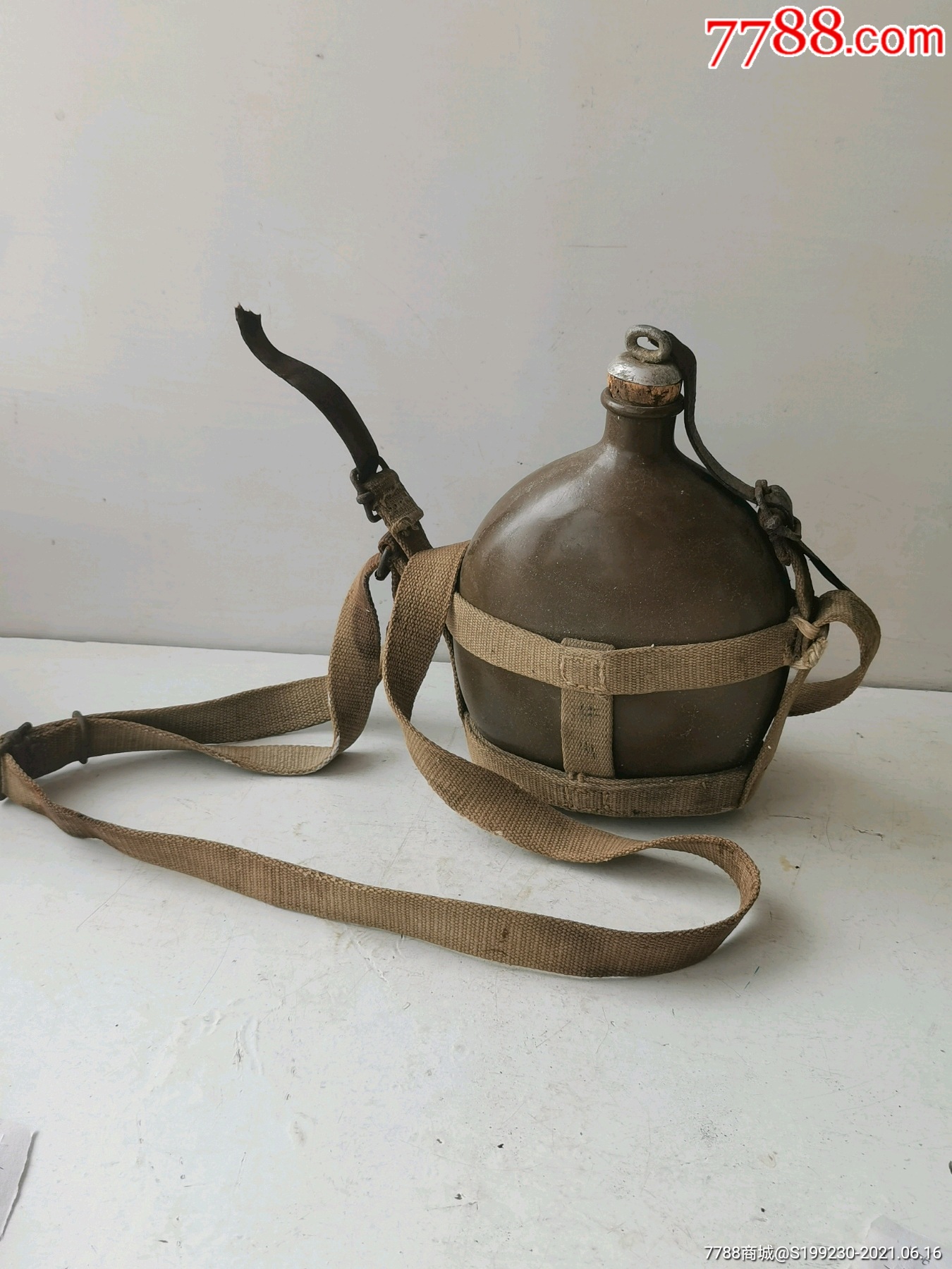 抗战题材收藏品日本用水壶标记清楚的鬼子水壶