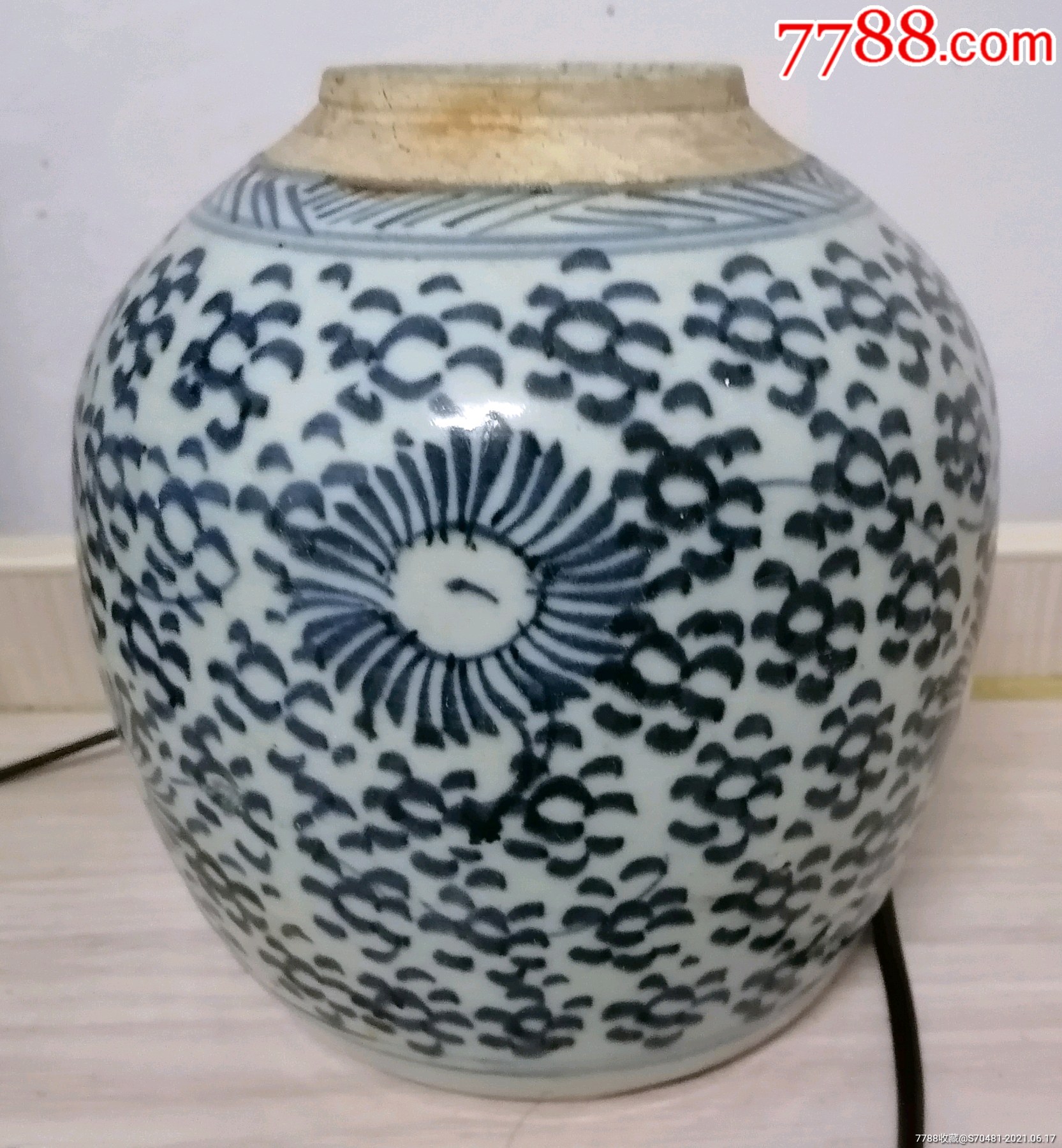 青花凤眼人头罐