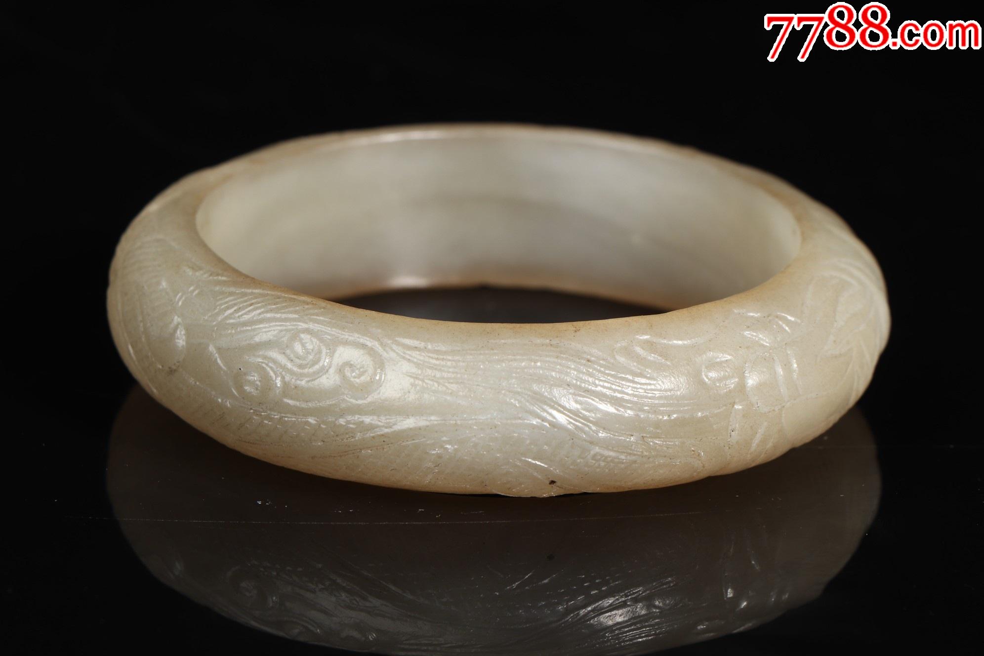 和田玉龙纹手镯