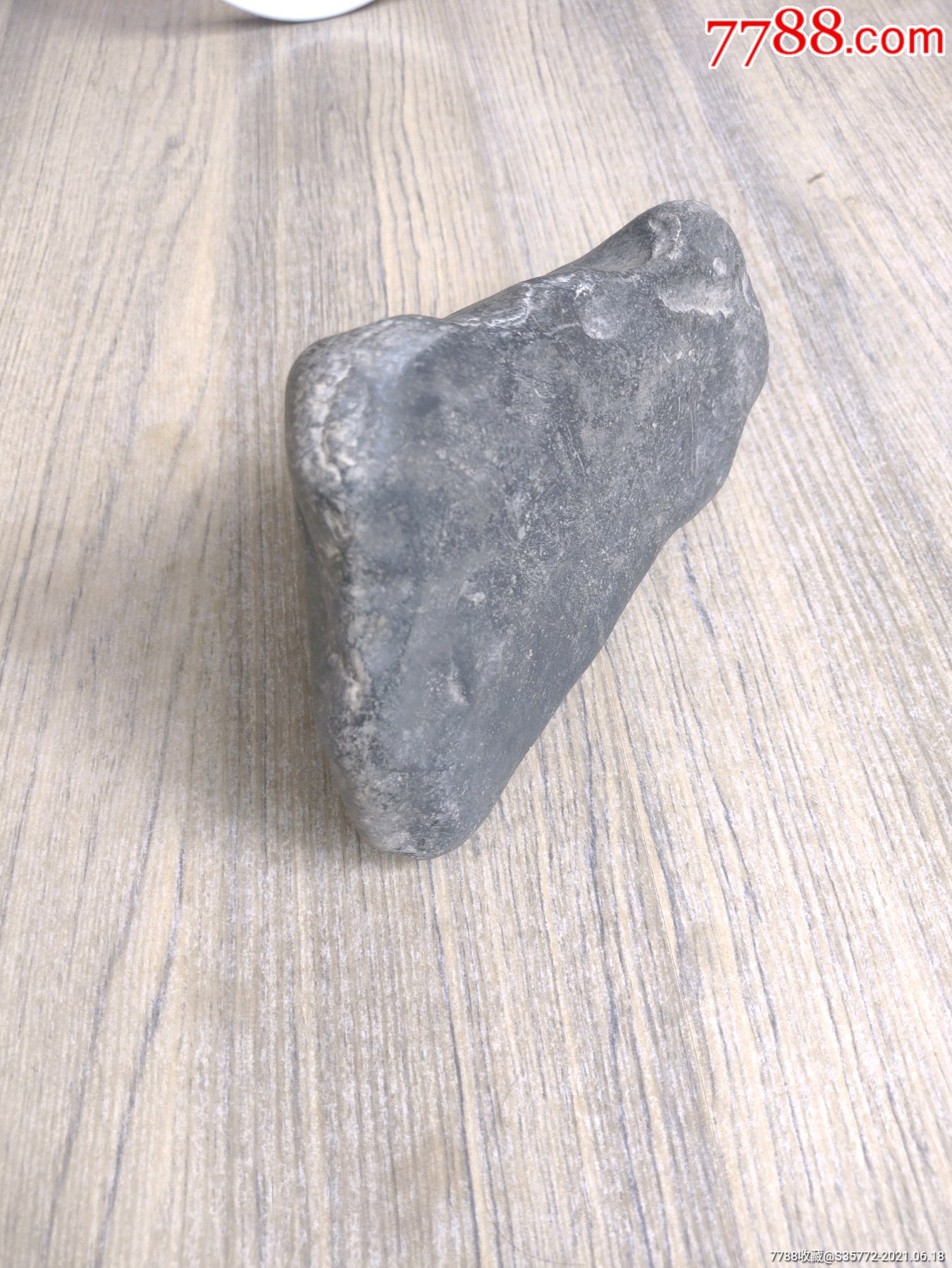 天然形状,黑色燧石