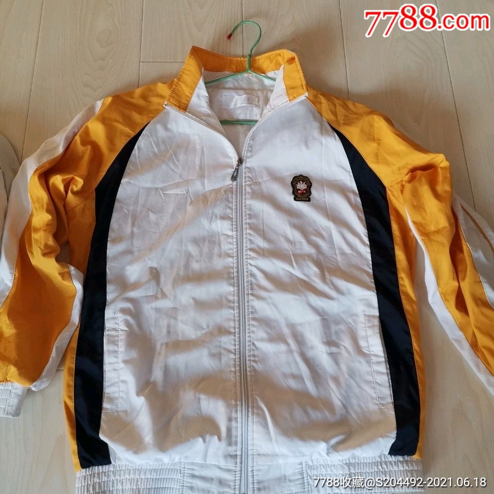 哈尔滨初中校服单件