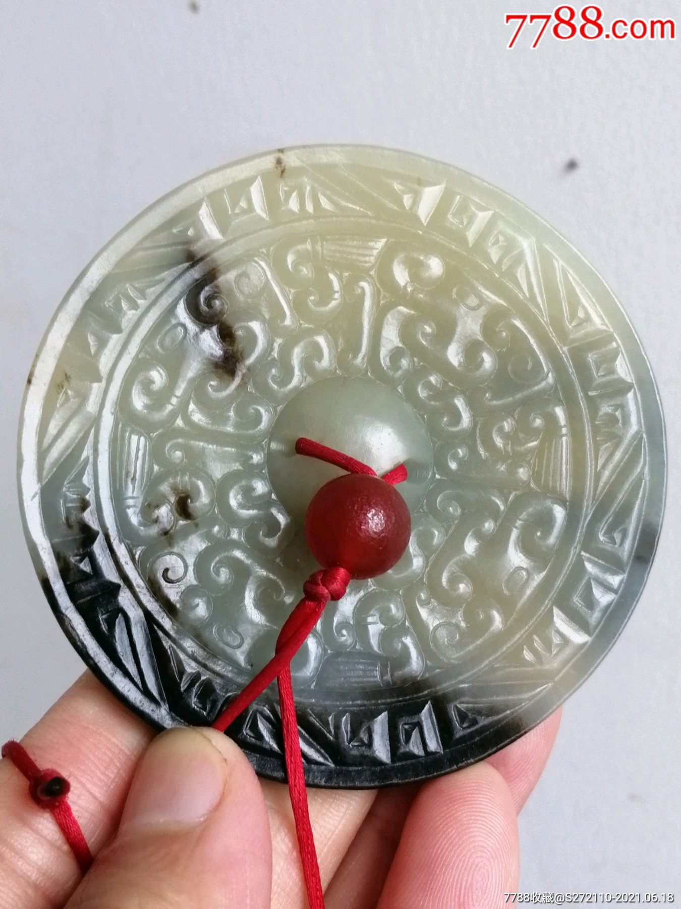 古玉和田玉祥云纹玉镜