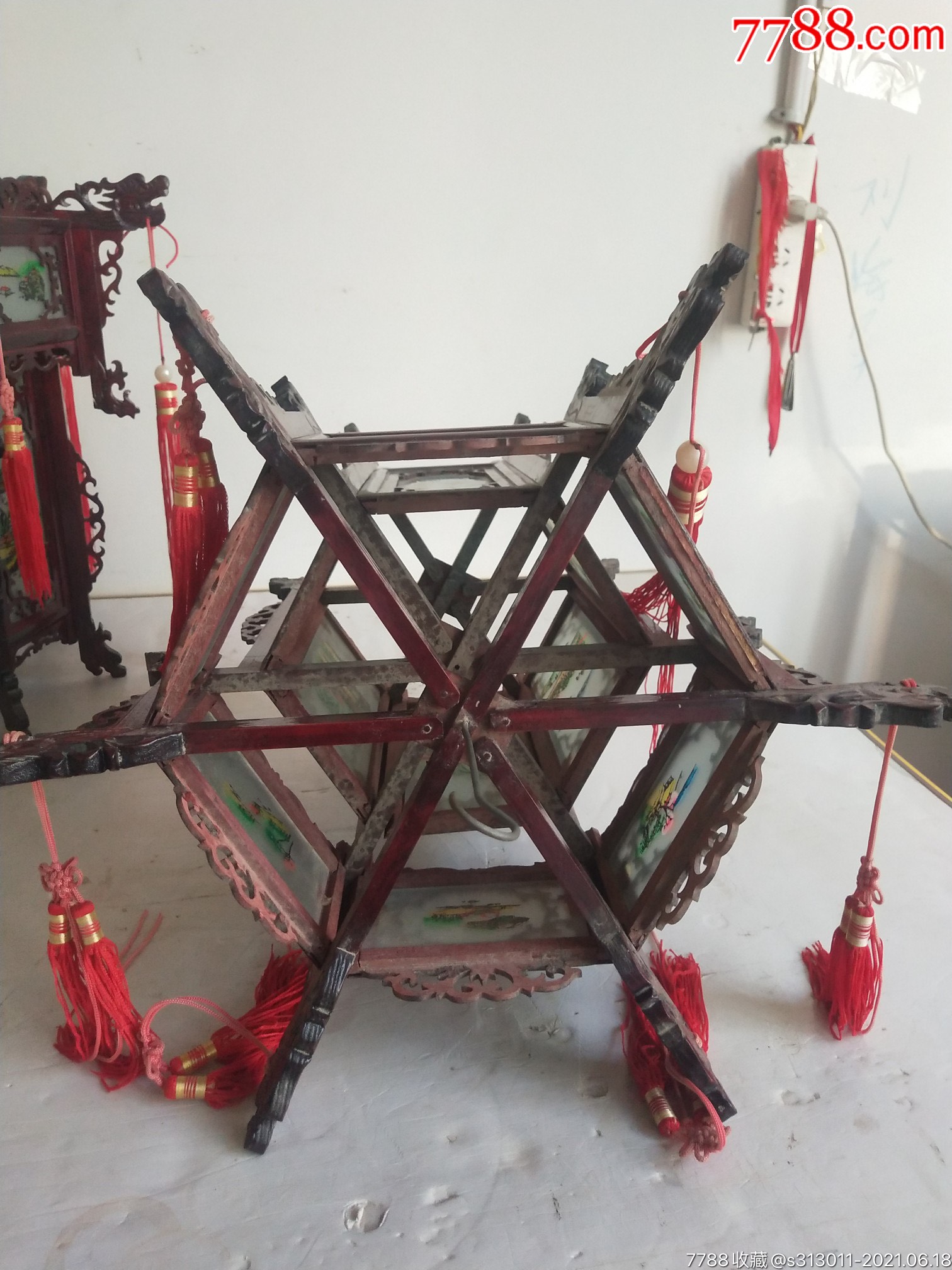 六七十年代楠木灯笼一对