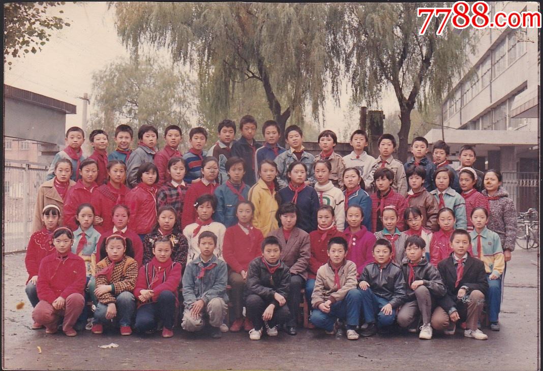 80年代小学毕业照图片