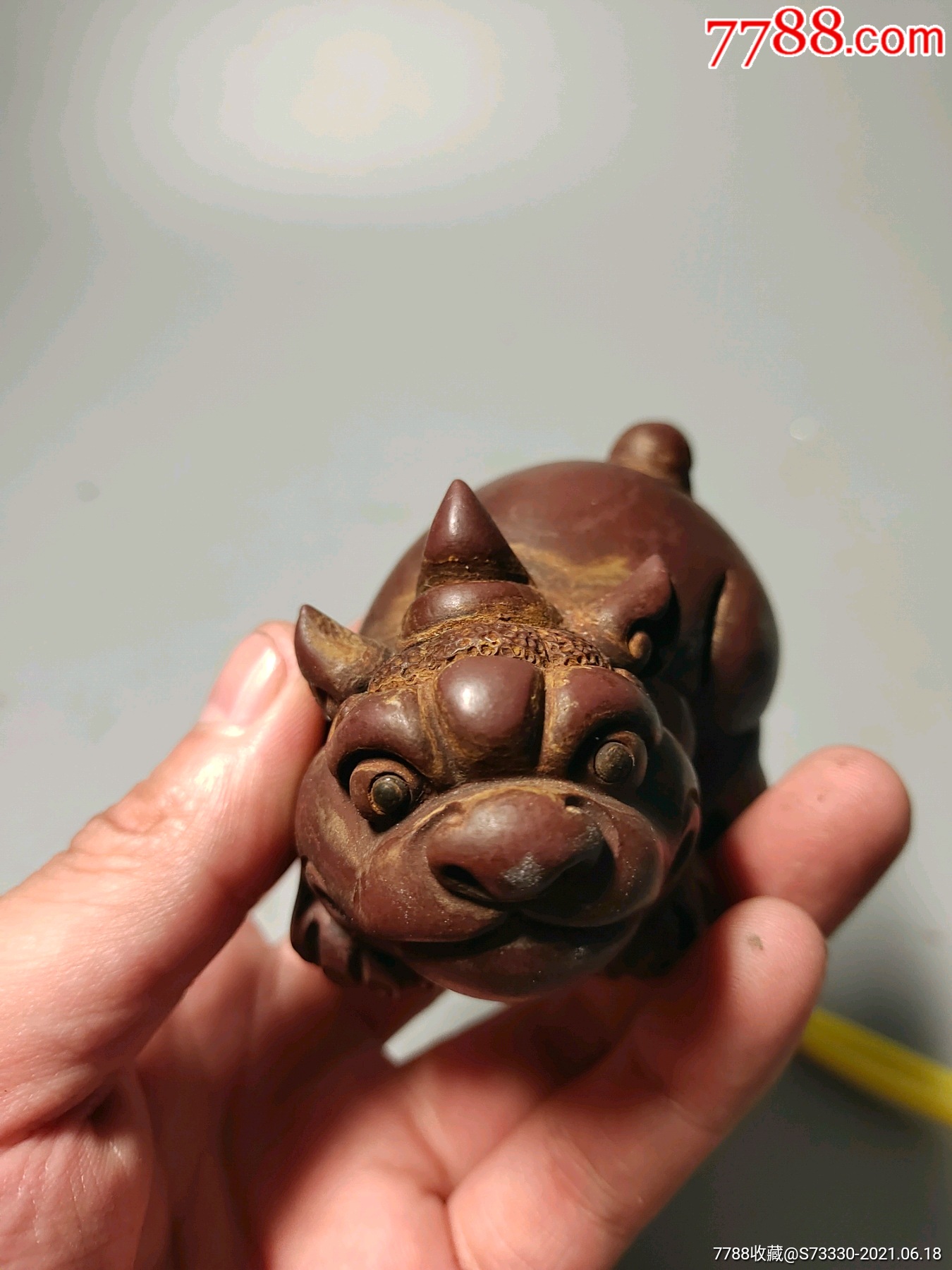 洪军制陶,紫砂茶宠一只