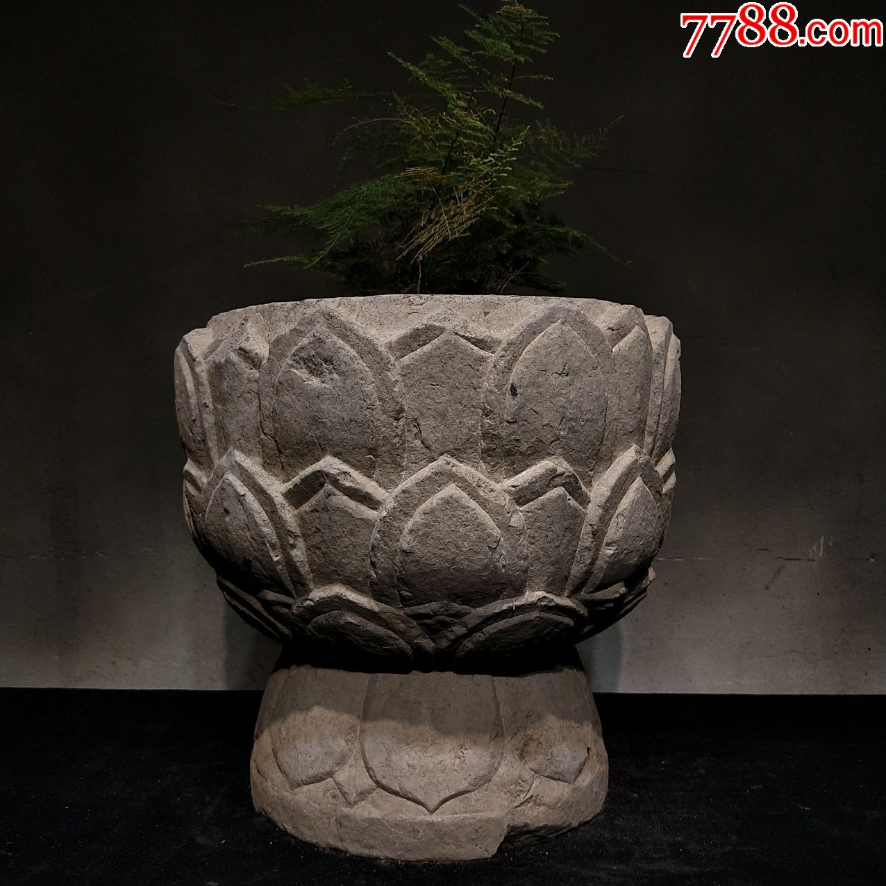 太湖石莲花石盆