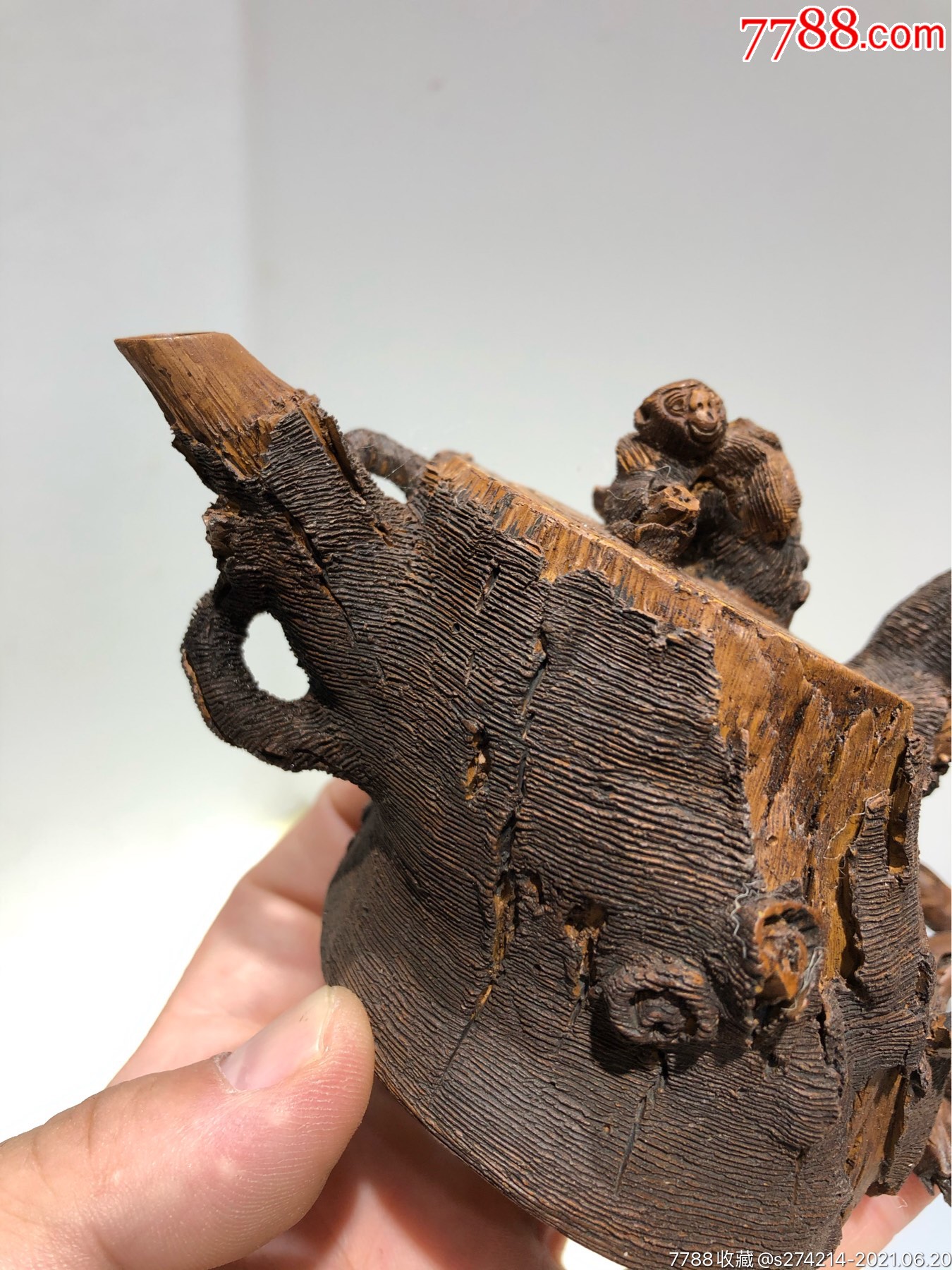 根雕造型精品紫砂壶