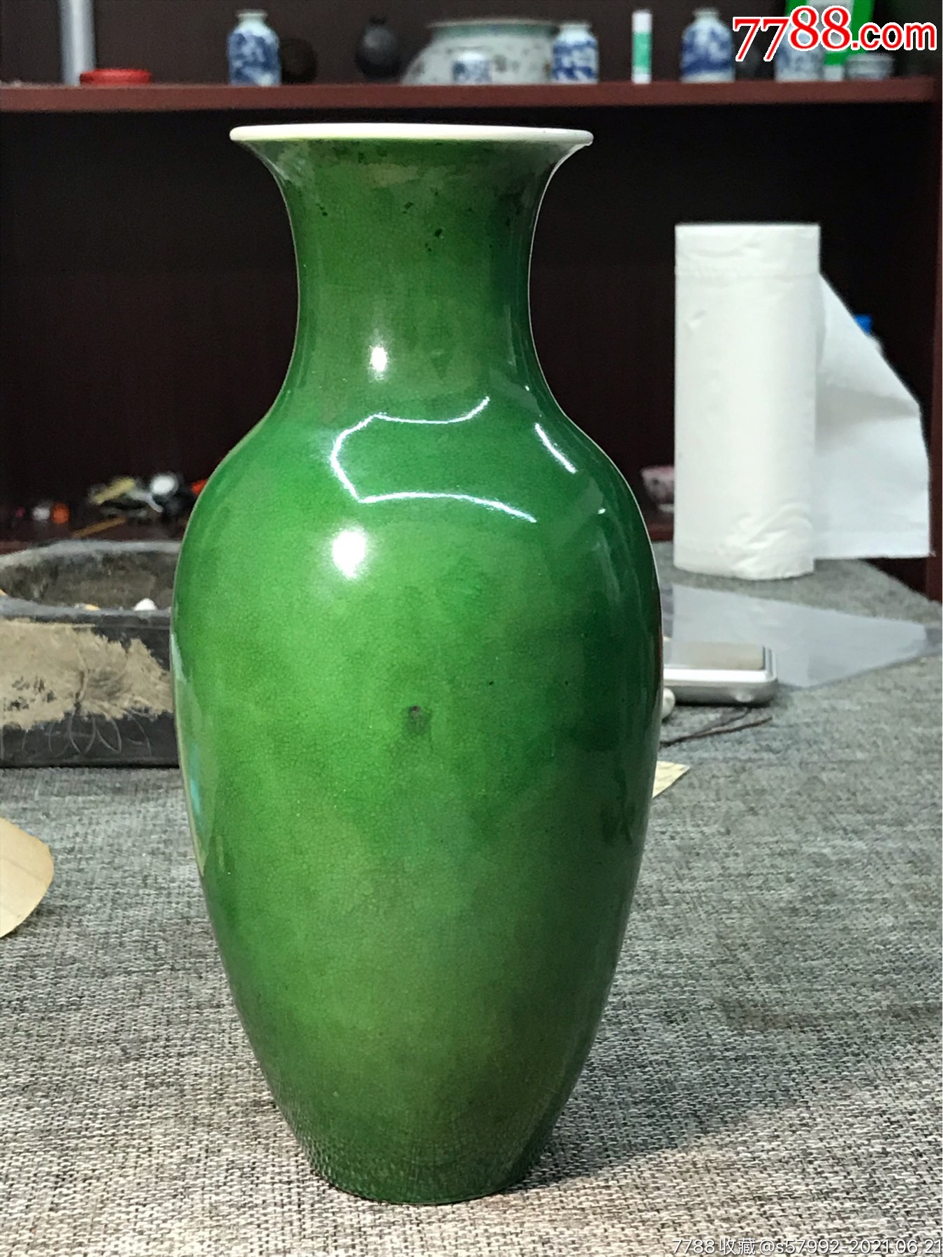 清代单色釉花瓶_绿釉瓷_第2张_7788瓷器