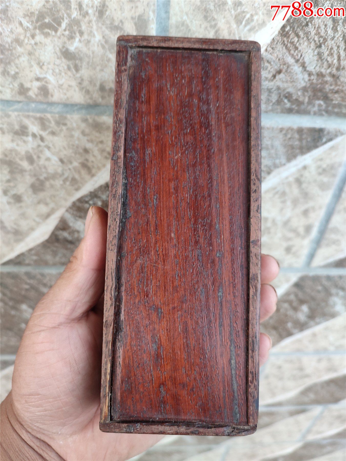 草花梨的盒子,盖子有点破损,其余完好,保老保真-价格:200元-se