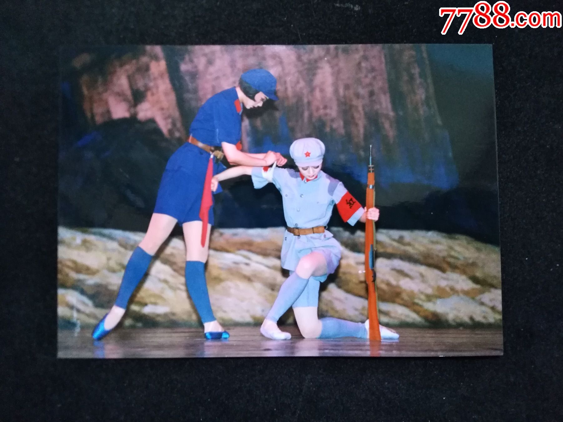 重现红色经典中央芭蕾舞团革命样板戏舞剧红色娘子军