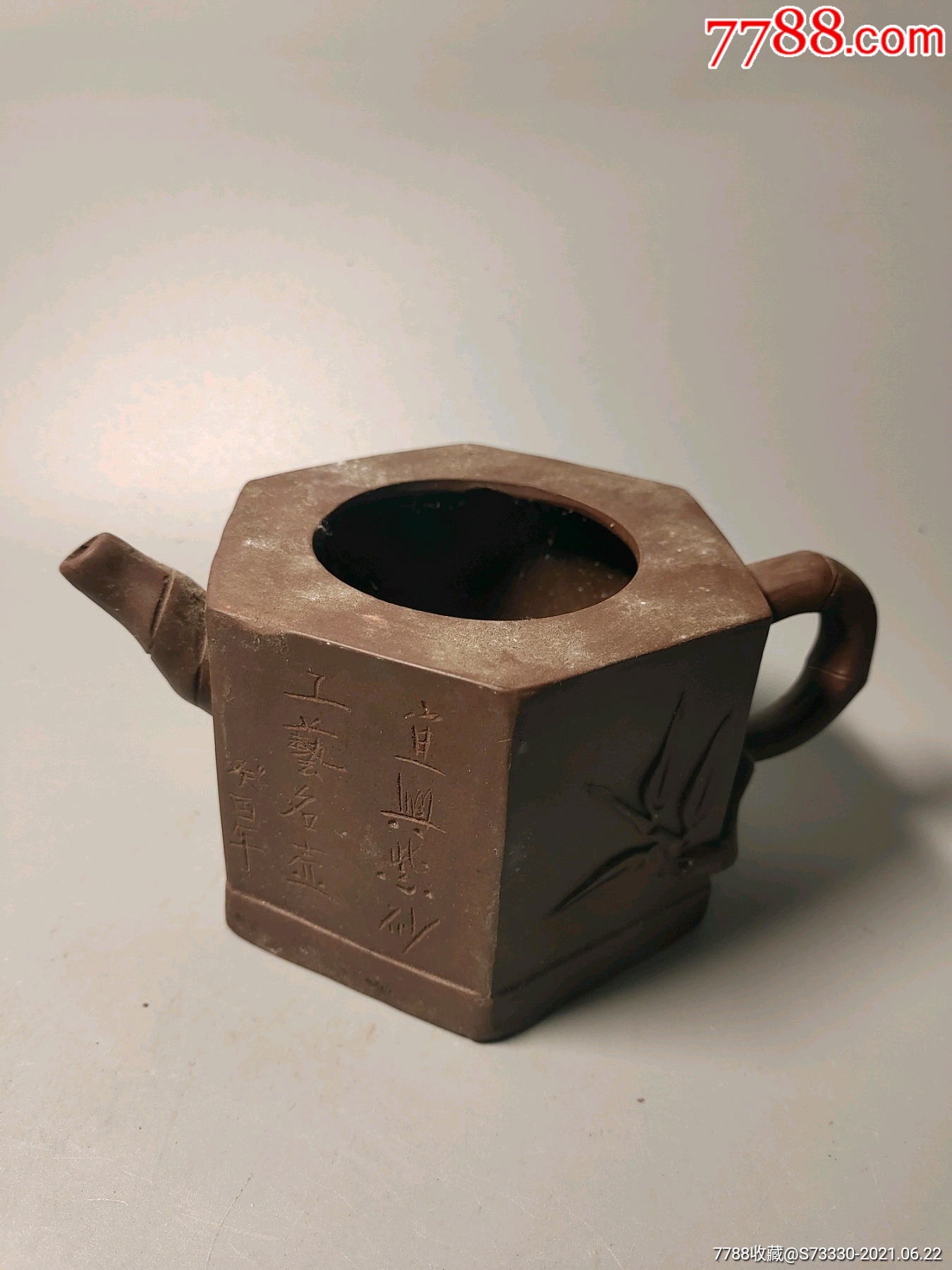 80年代左右,紫砂一厂,六角竹段紫砂壶一把