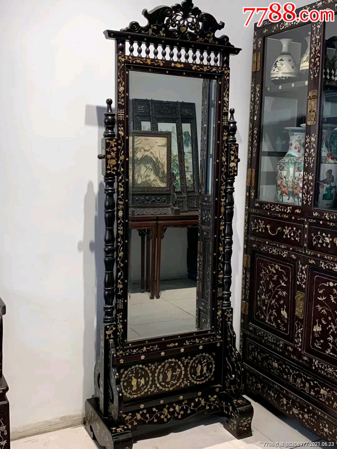 清代红木落地穿衣镜贝壳螺钿大镜