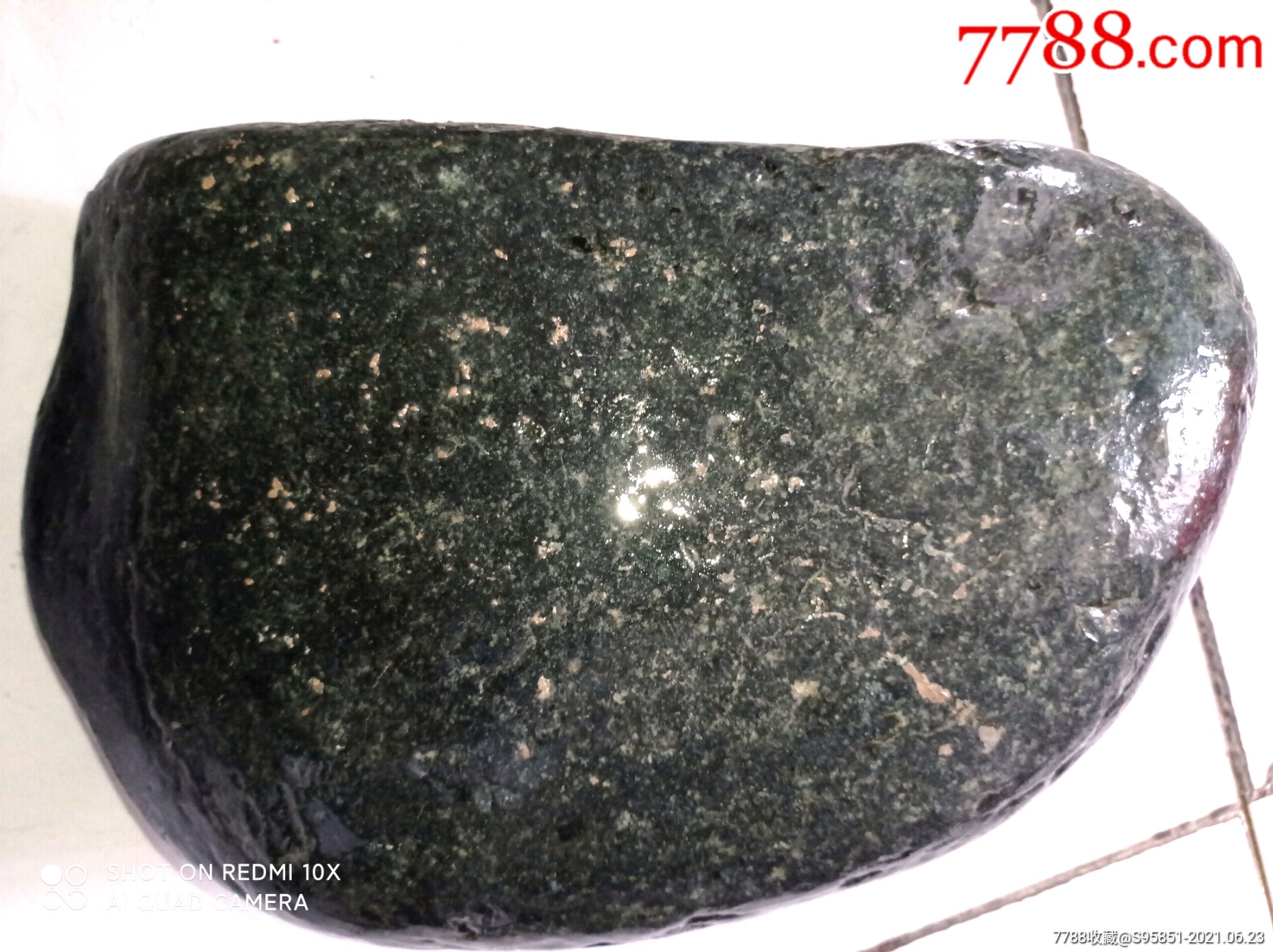 玛纳斯黑碧玉12公斤左右