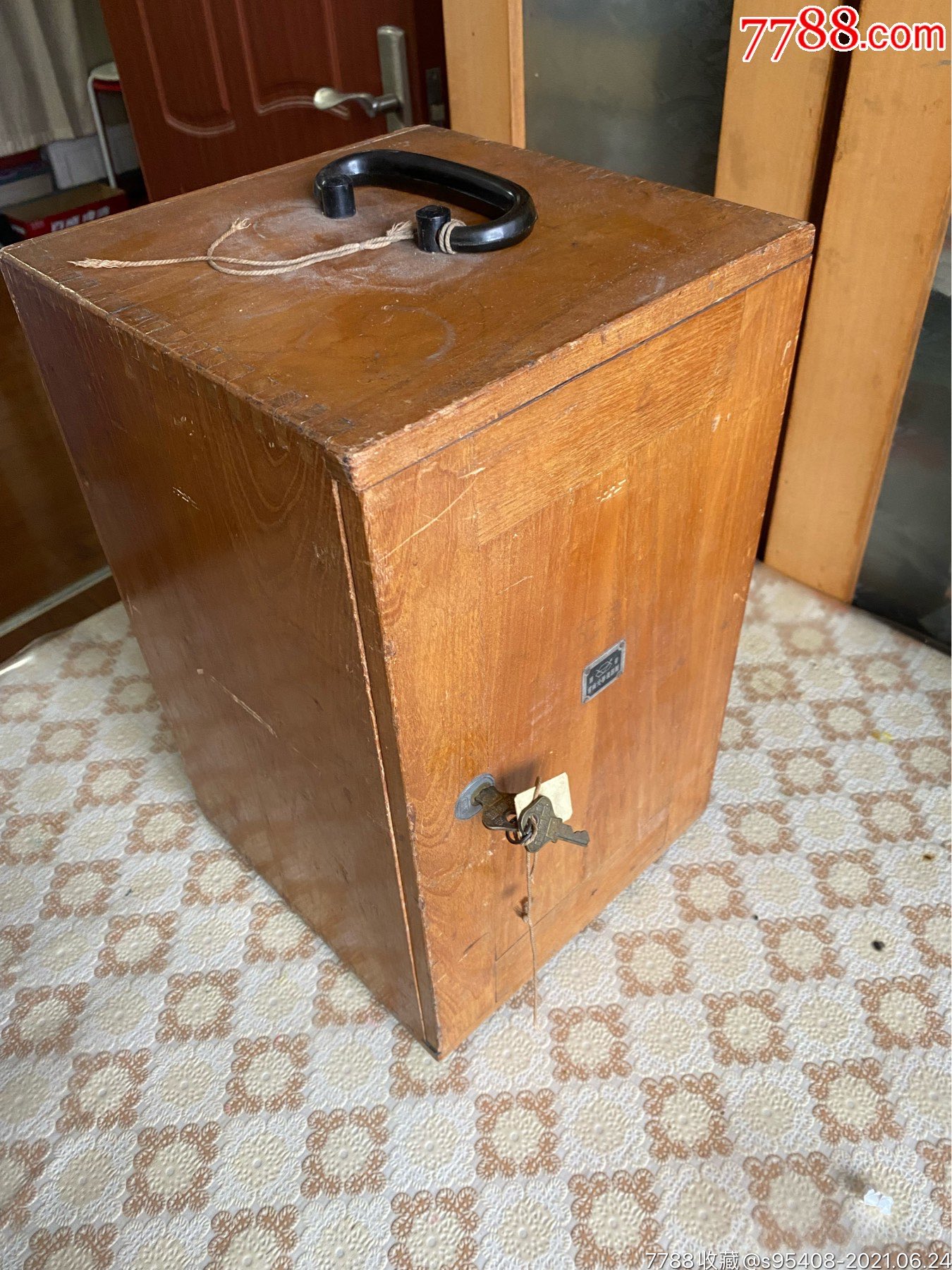 老显微镜国营云南光学仪器厂