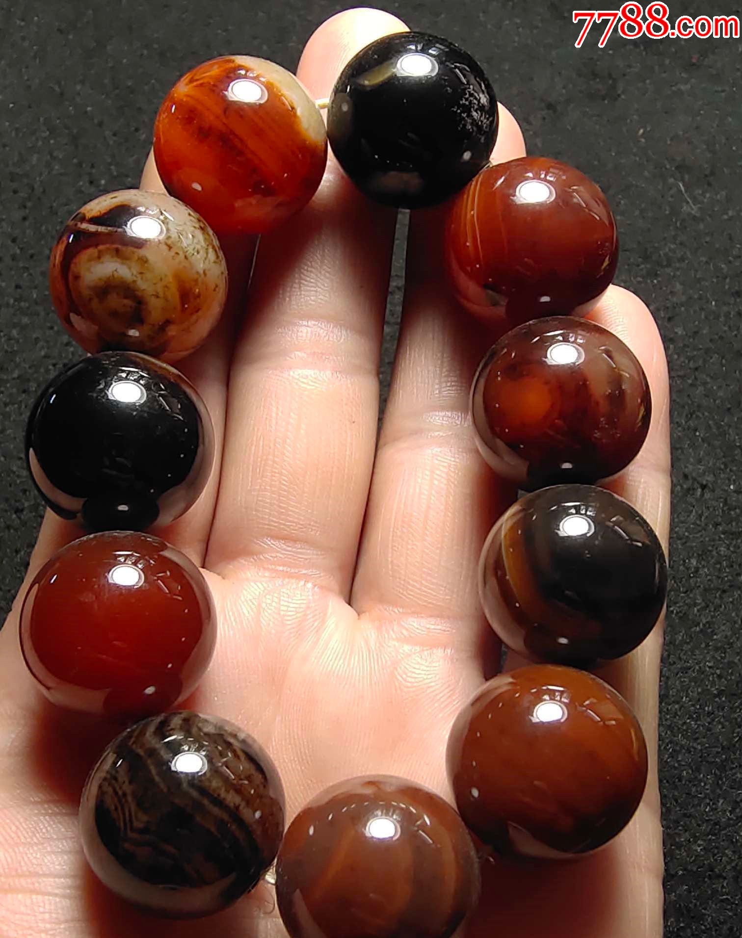 5691红色老玛瑙手串手链