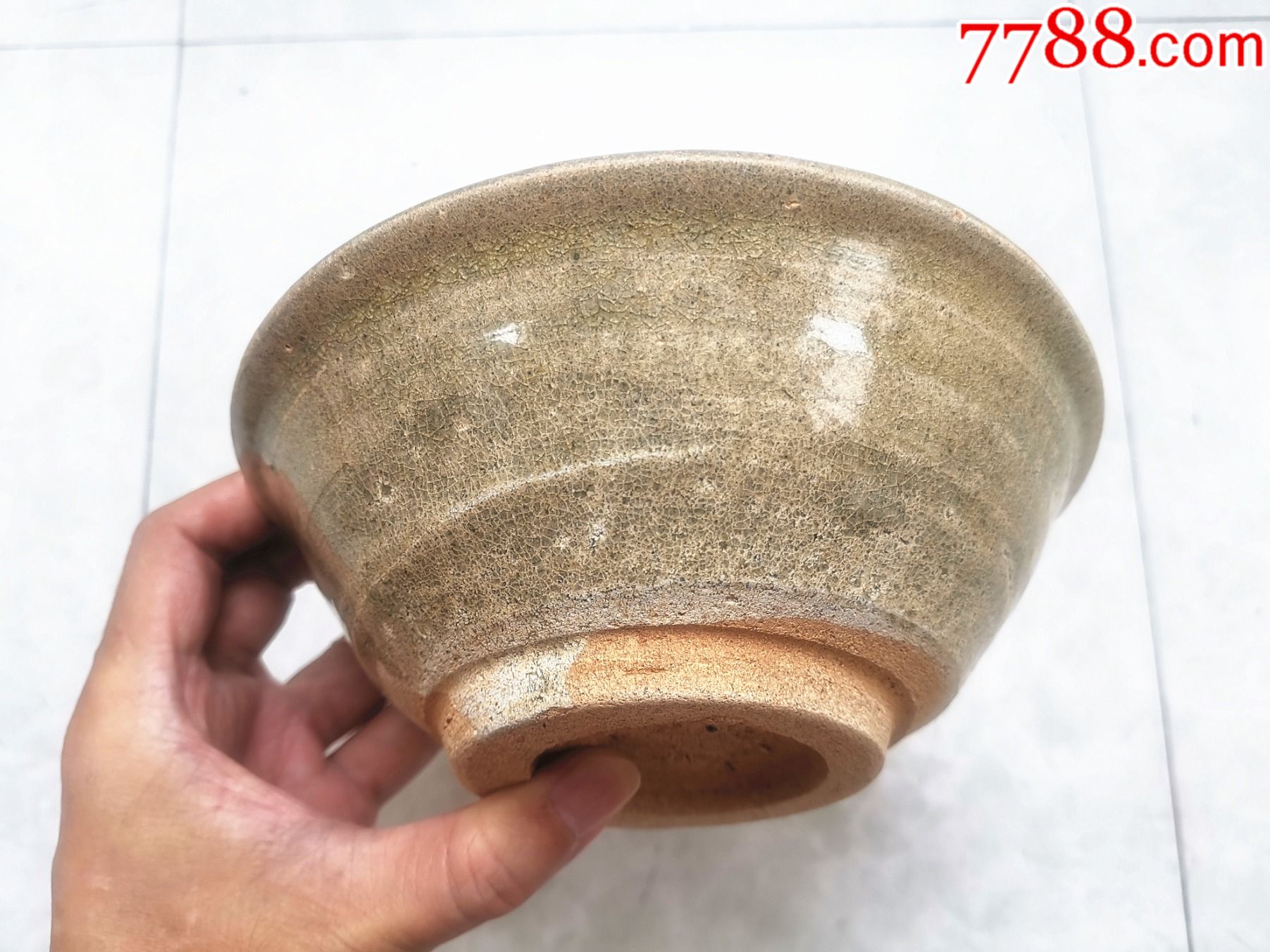 明代龙泉釉碗(发色好)(1)_绿釉瓷_图片价格_收藏鉴定_7788钱币网