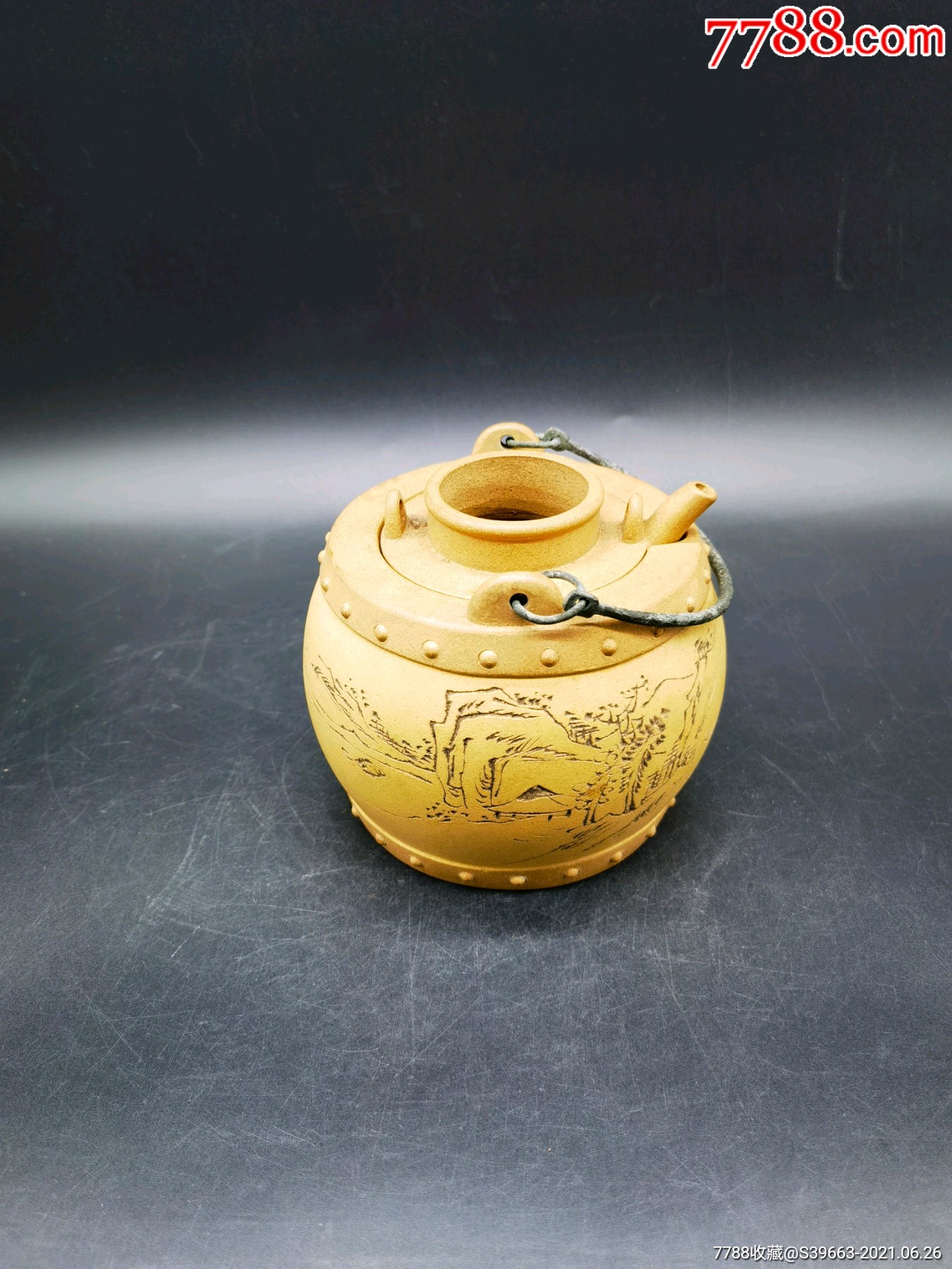 民国二十七年岩如刻段泥紫砂暖酒壶