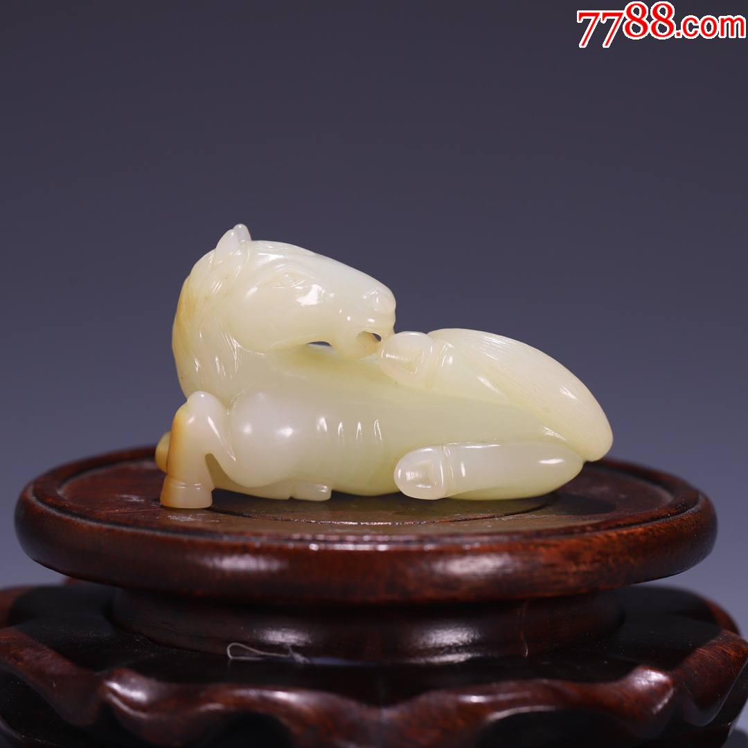和田玉马摆件