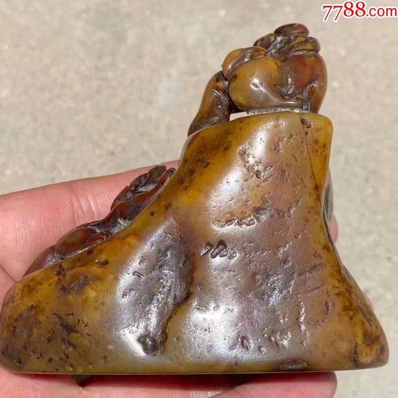 寿山石随型印章雕工细腻包浆油润实拍如图