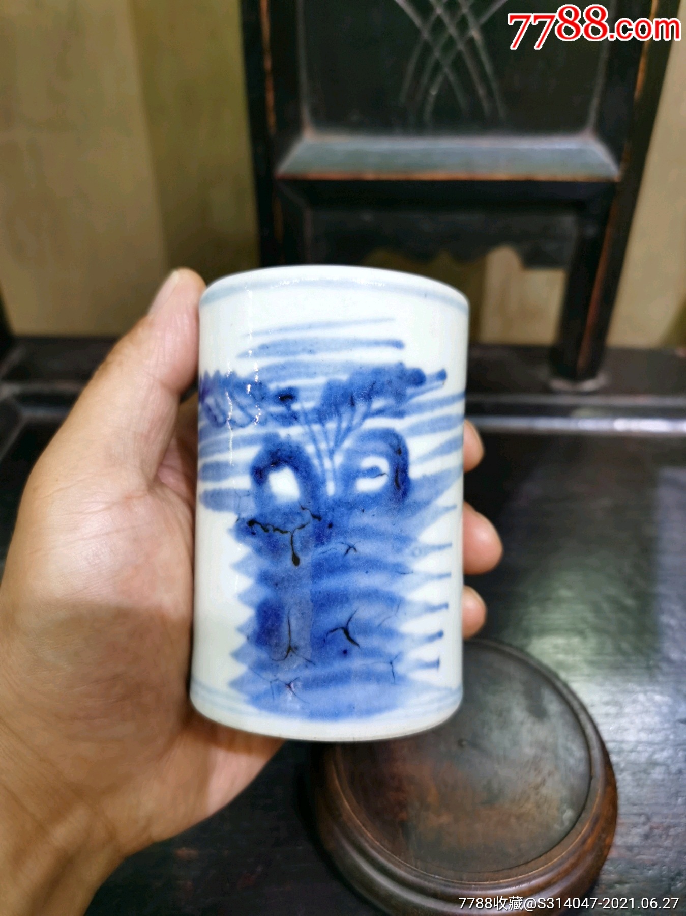 爱鹅￥7009品99清早期青花一品莲笔筒￥2,88010品99雍正龙凤罐￥3