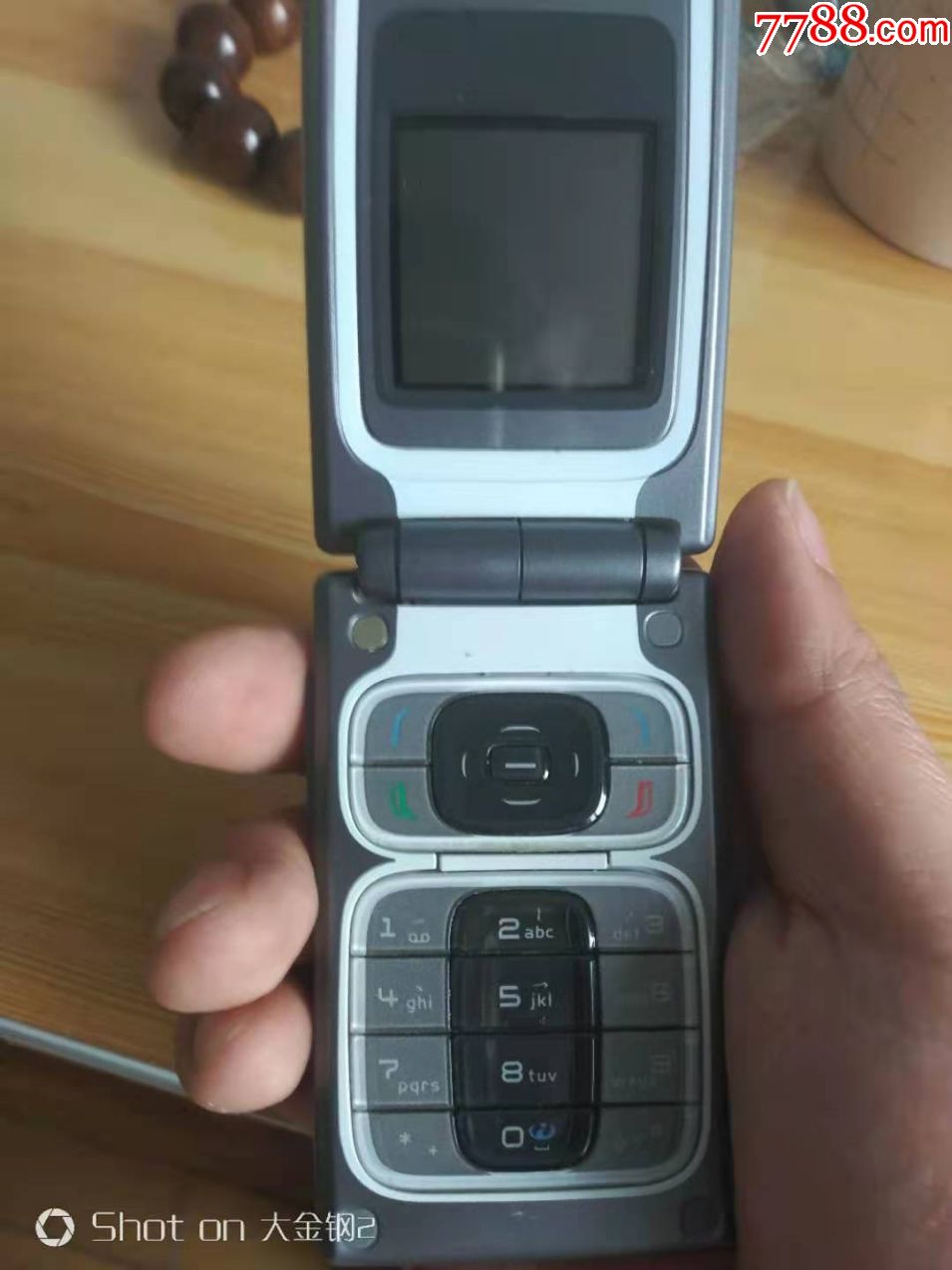 诺基亚7200鹿皮经典.正常开机,售出不退