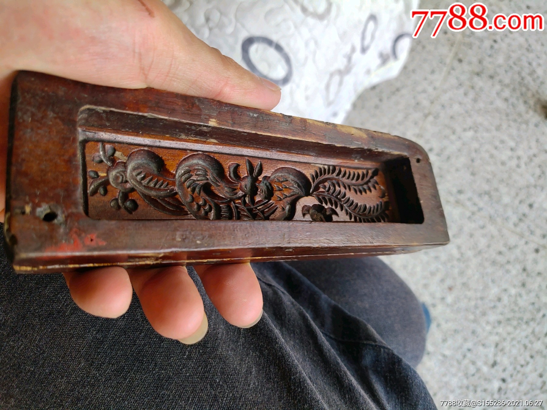 清代月饼模子,长17.5厘米,宽5.2厘米,凤凰图案,雕工精美,皮壳包浆一流