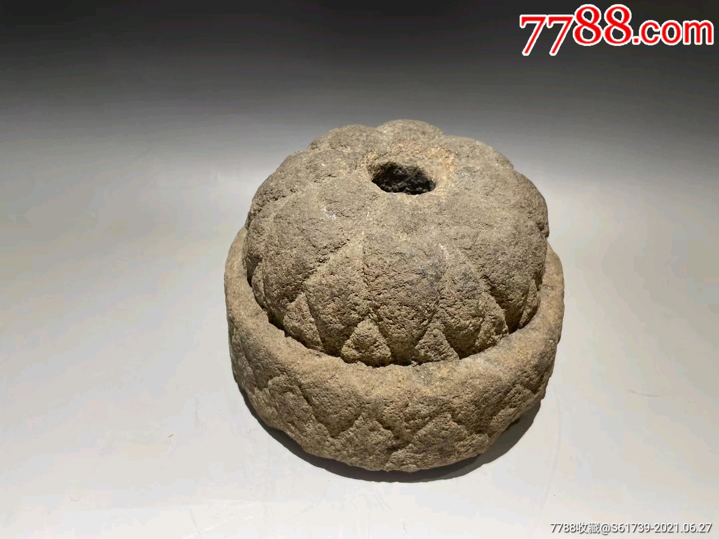 宋代青石莲花座