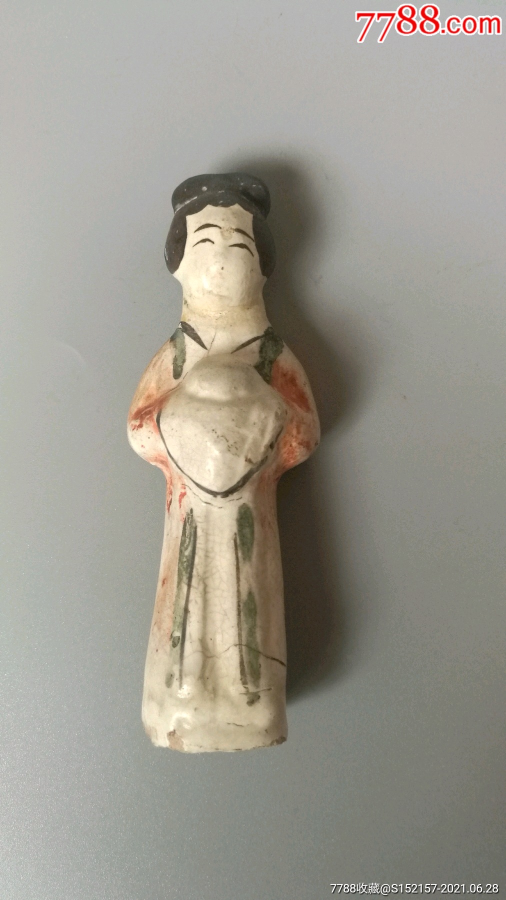 辽金磁州窑红绿彩人俑