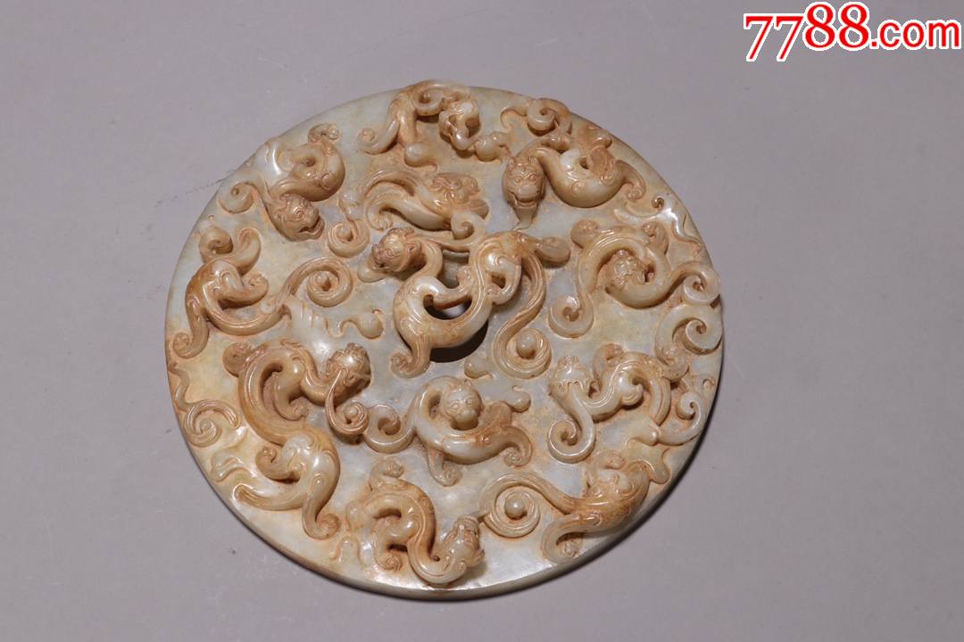 和田玉螭龙纹璧